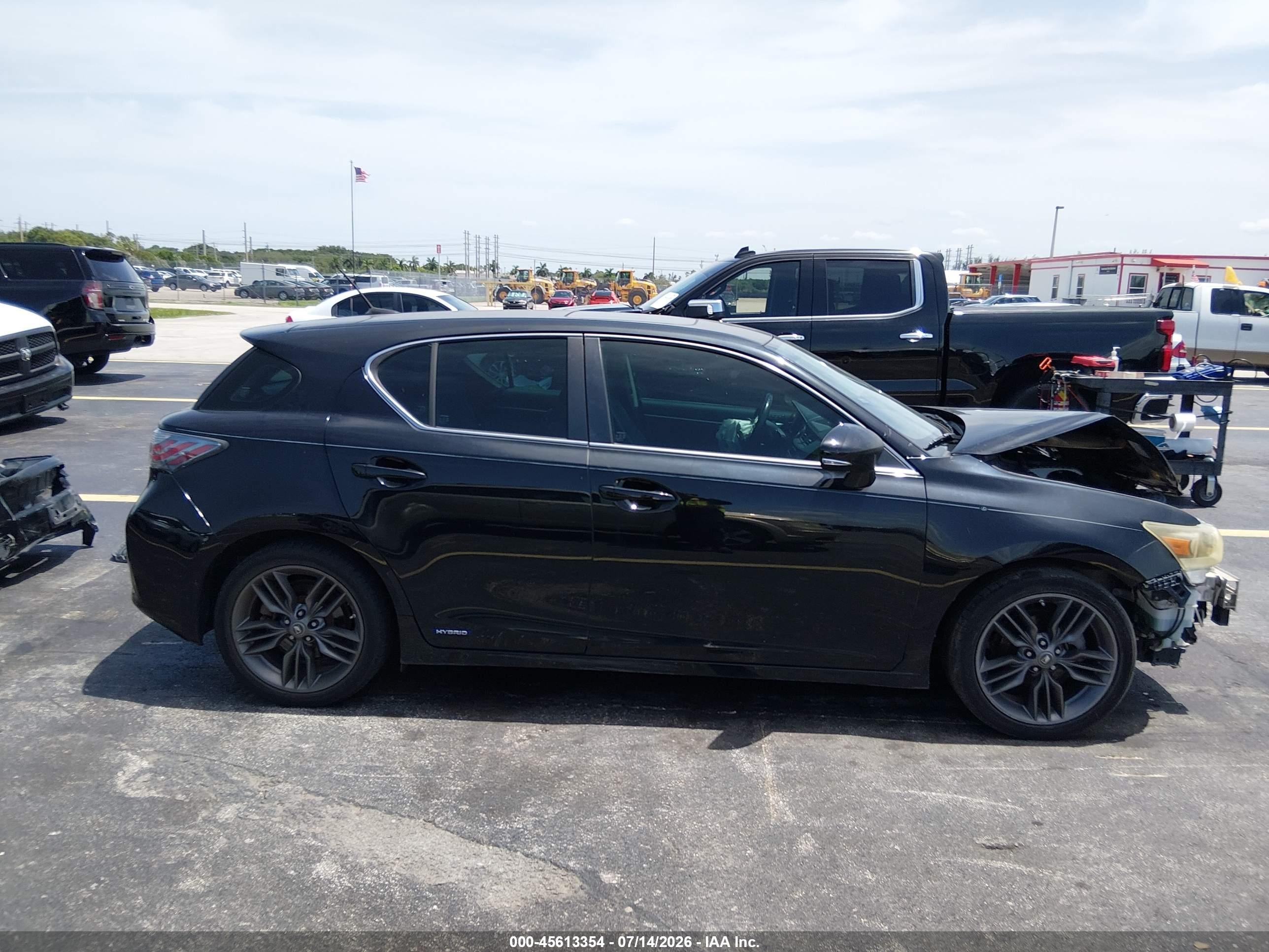 2012 Lexus Ct 200h Premium Черный vin: JTHKD5BHXC2086843