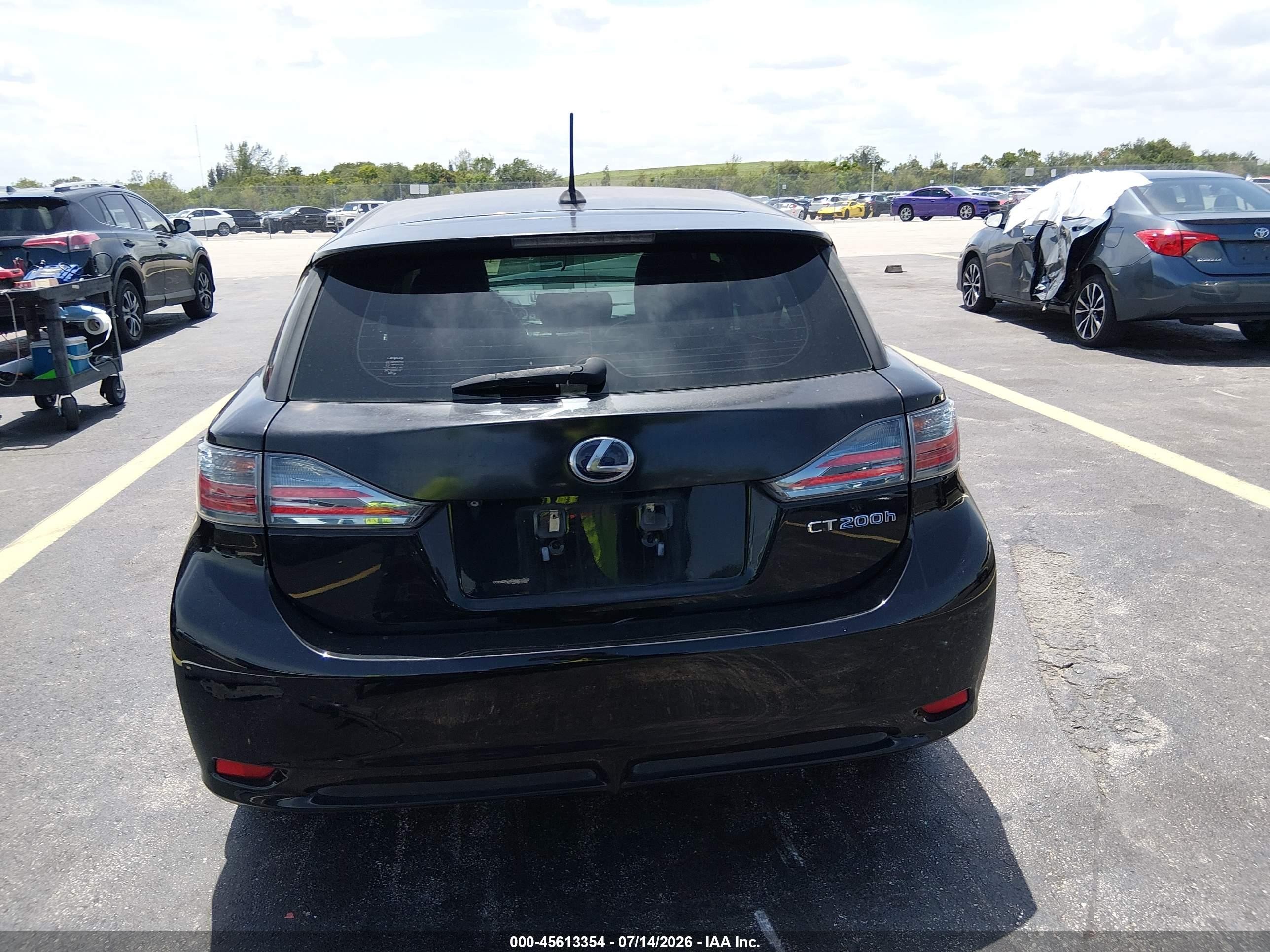 2012 Lexus Ct 200h Premium Черный vin: JTHKD5BHXC2086843