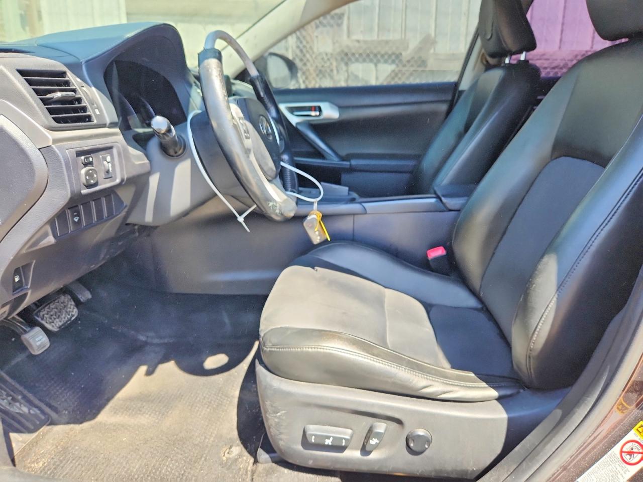 2012 Lexus Ct 200 Brown vin: JTHKD5BHXC2118724