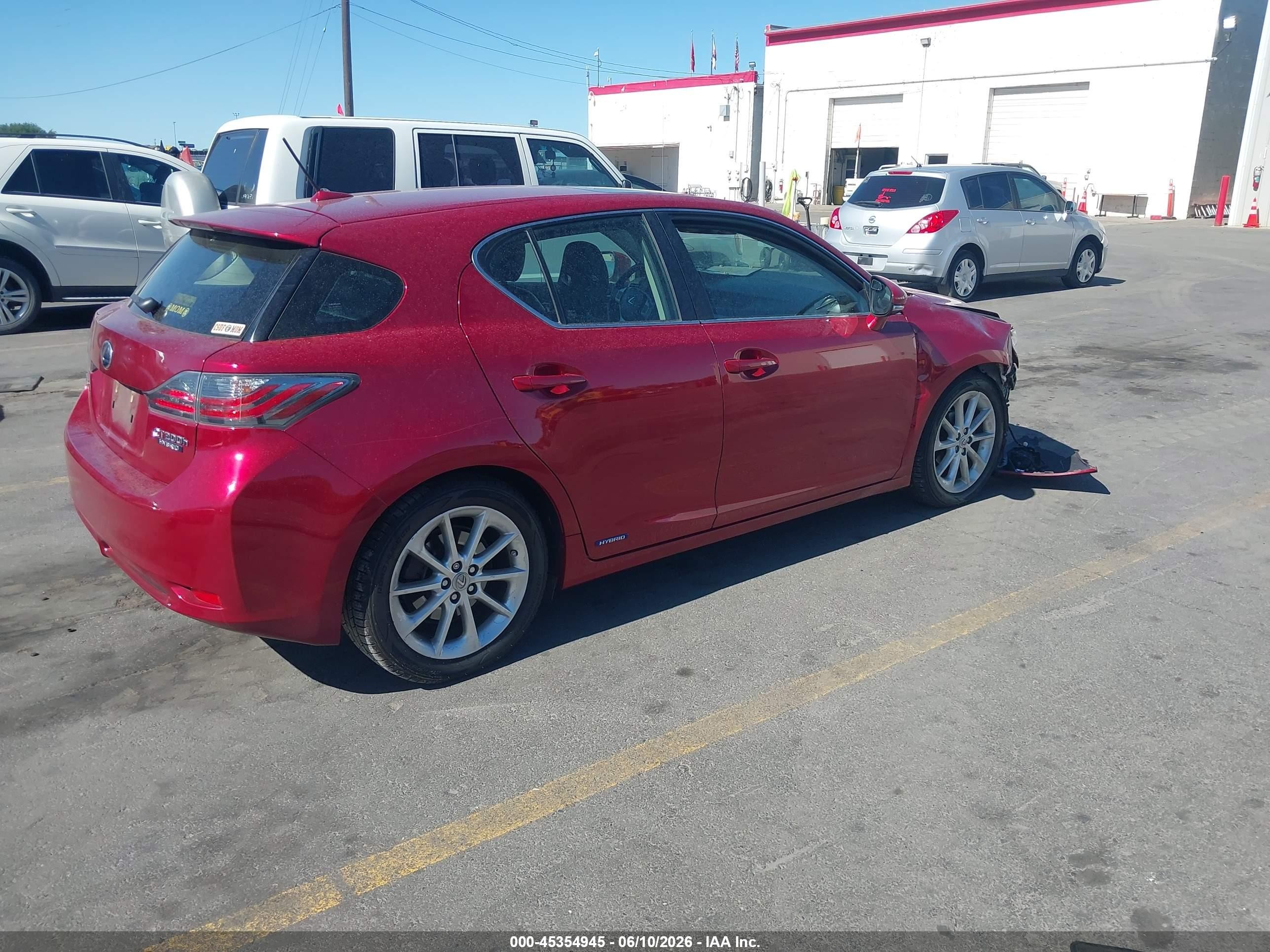 2013 Lexus Ct 200h   Red vin: JTHKD5BHXD2138005