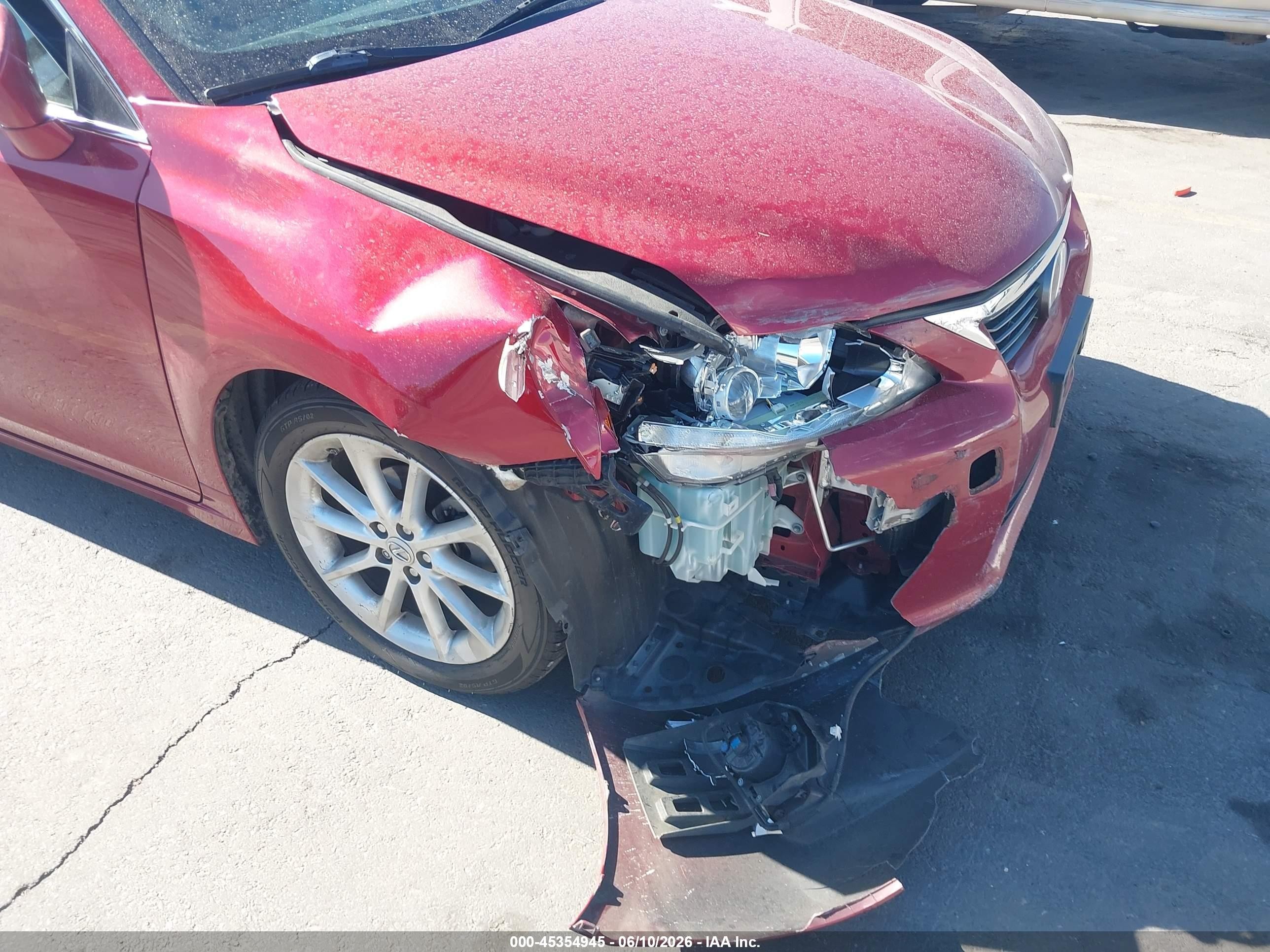 2013 Lexus Ct 200h   Red vin: JTHKD5BHXD2138005