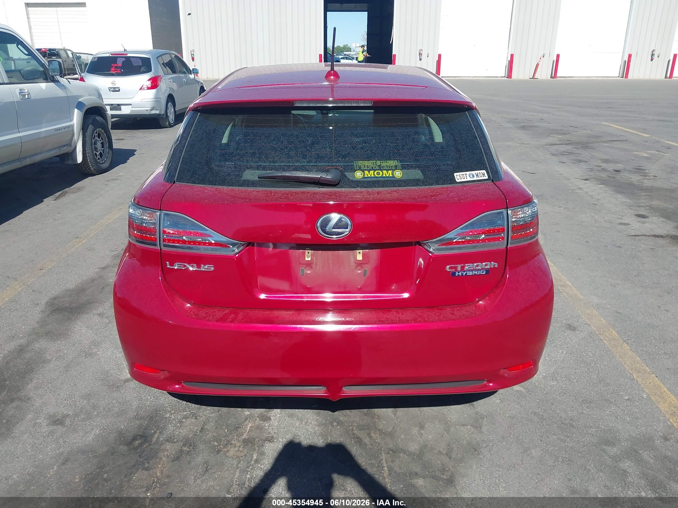 2013 Lexus Ct 200h   Red vin: JTHKD5BHXD2138005