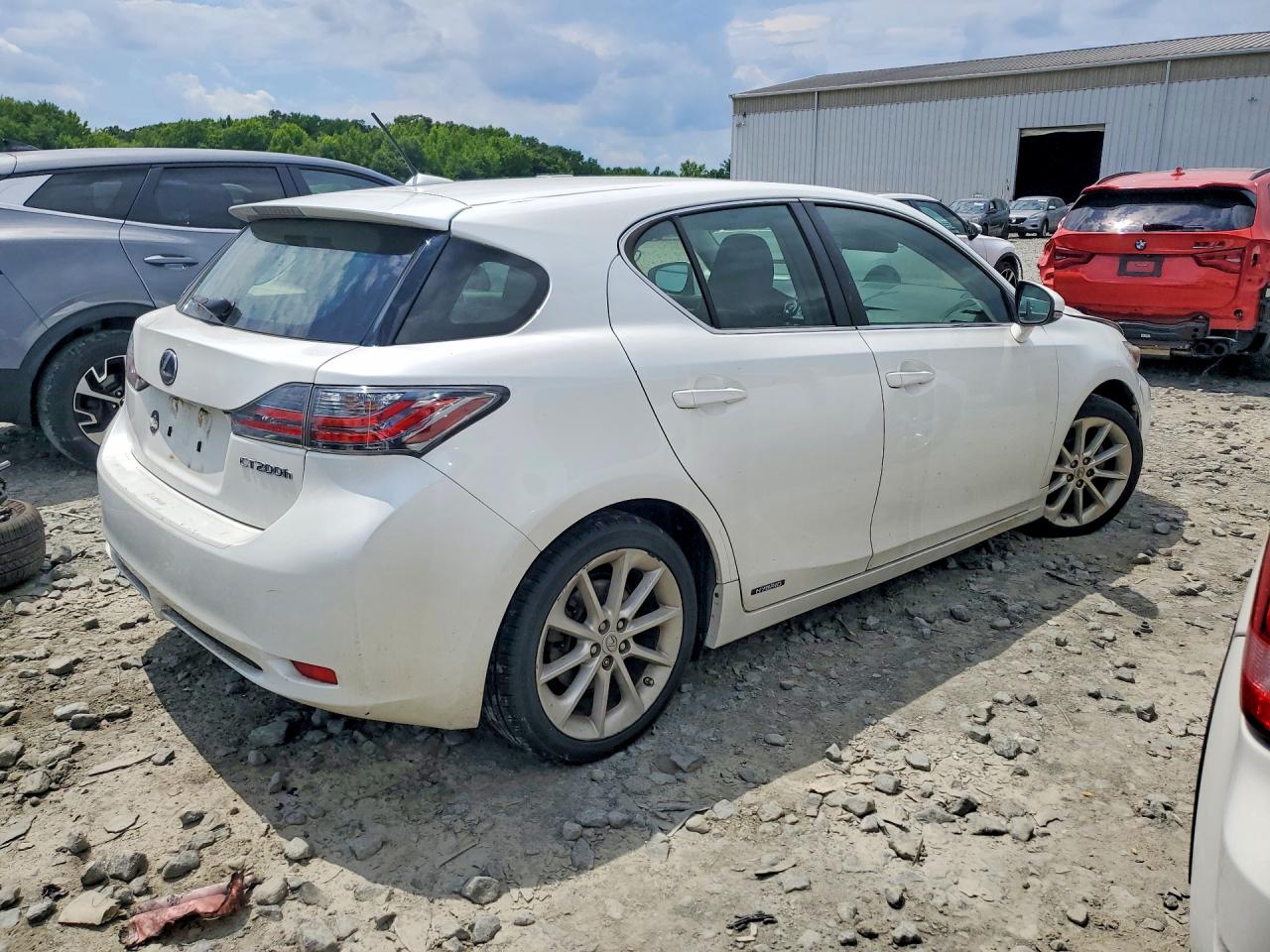 2013 Lexus Ct 200 White vin: JTHKD5BHXD2155399