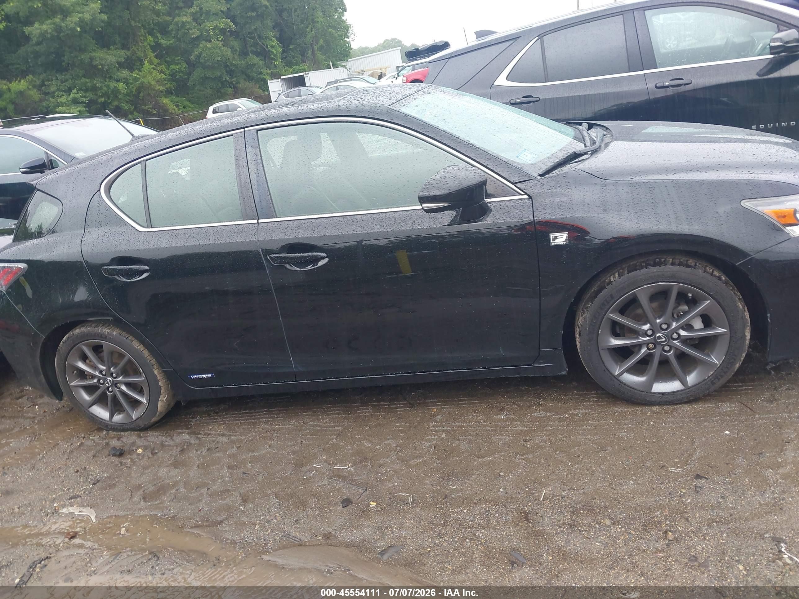 2013 Lexus Ct 200h   Black vin: JTHKD5BHXD2171053