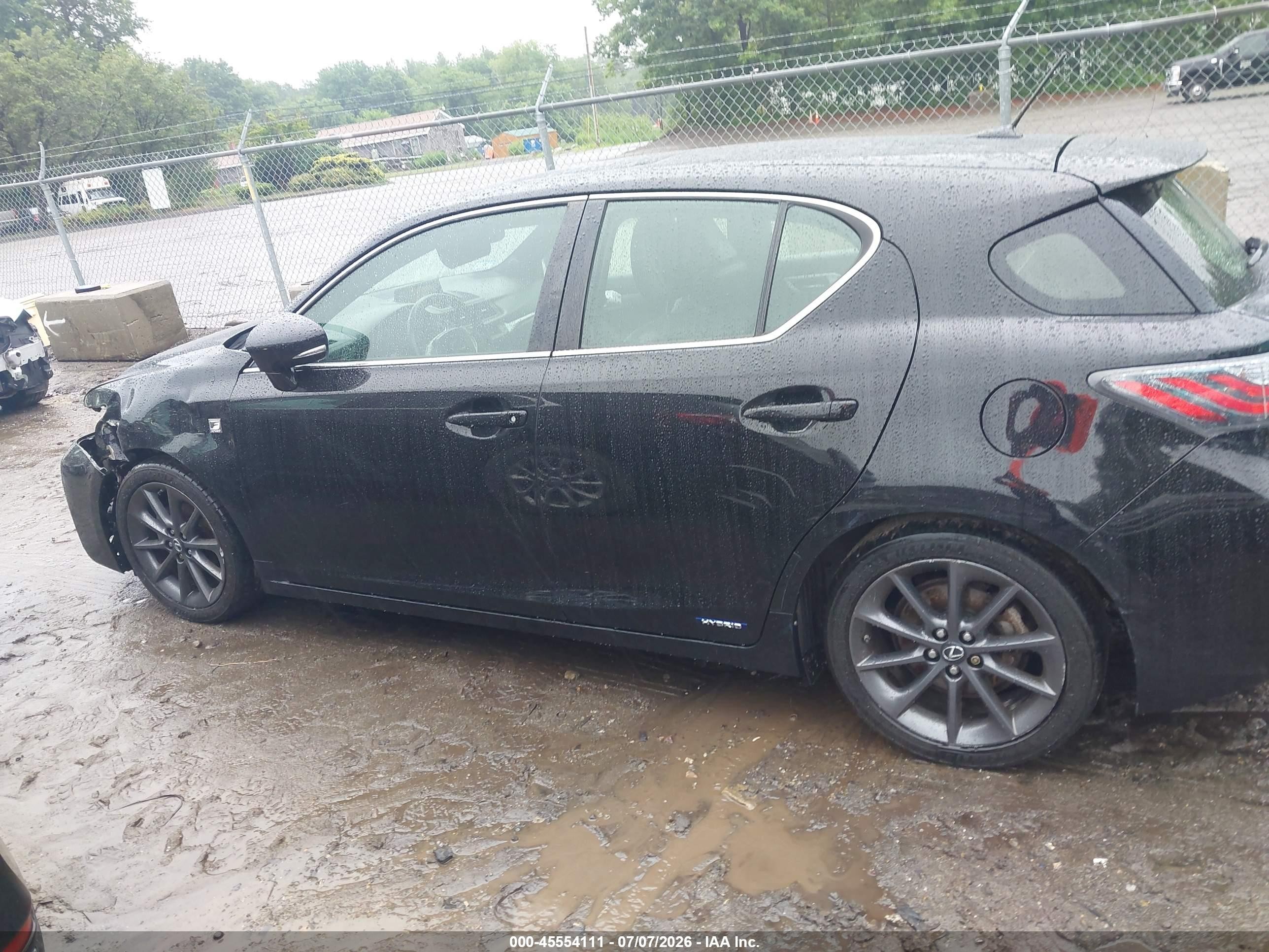 2013 Lexus Ct 200h   Black vin: JTHKD5BHXD2171053