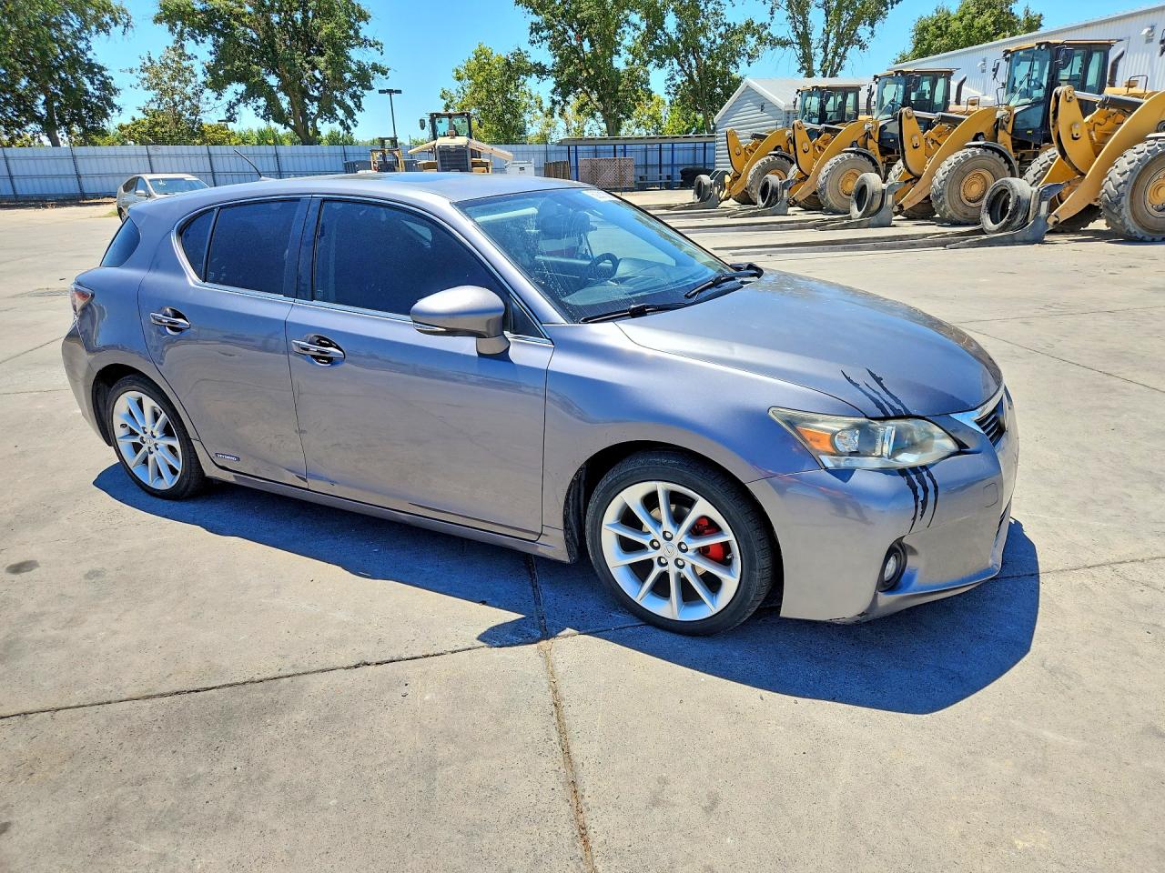 2014 Lexus Ct 200 Gray vin: JTHKD5BHXE2196584