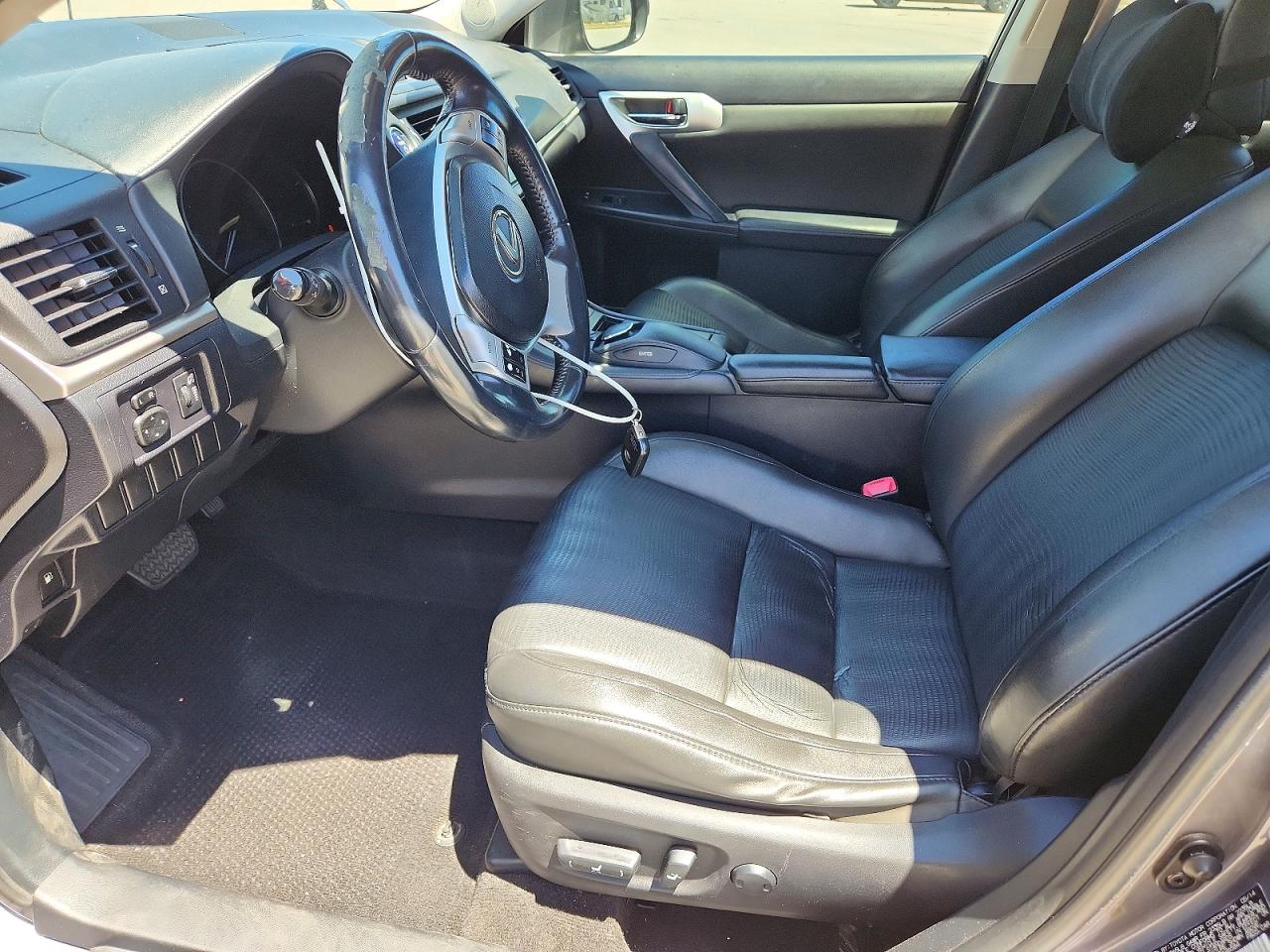2014 Lexus Ct 200 Gray vin: JTHKD5BHXE2196584