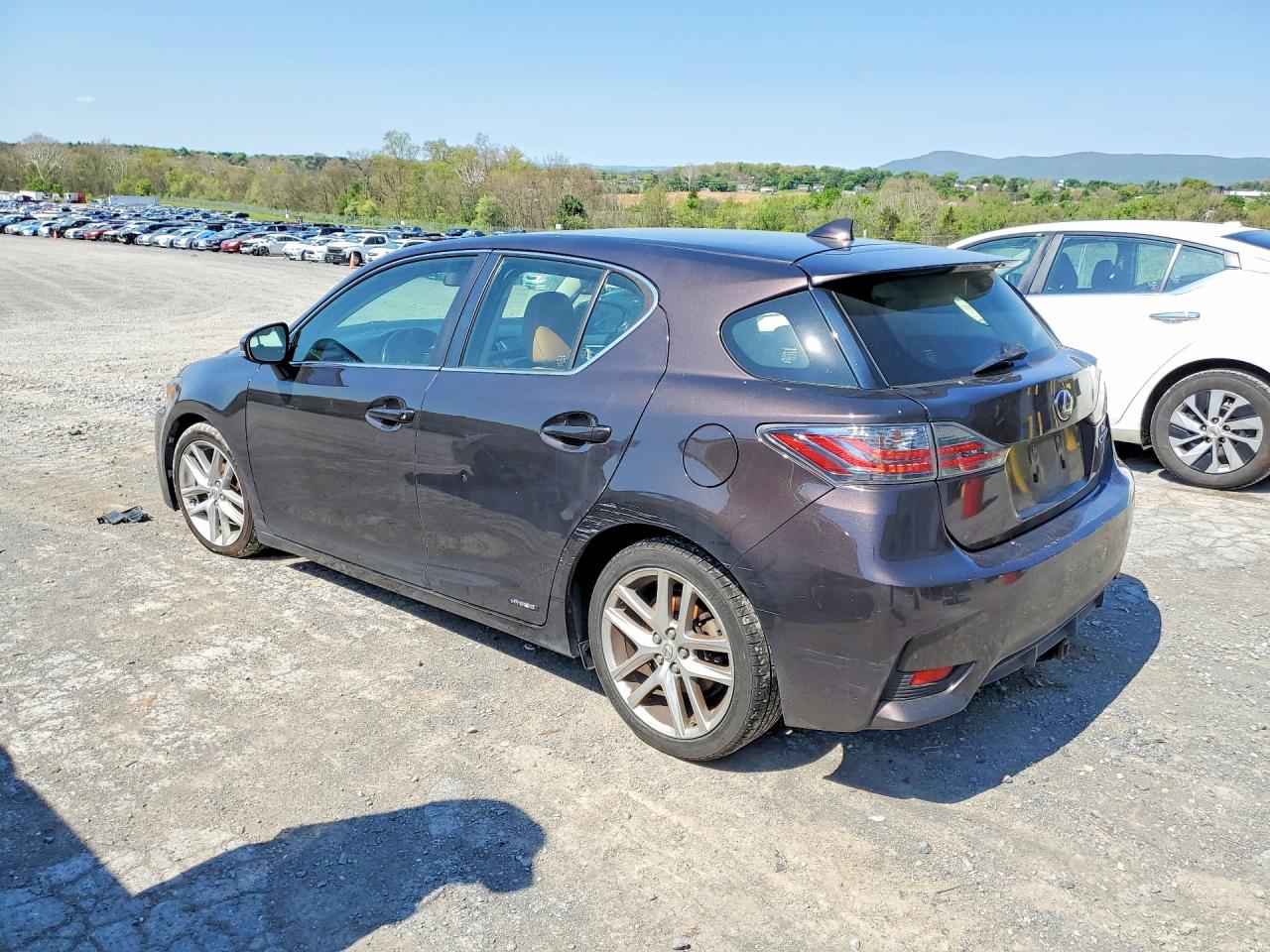 2015 Lexus Ct 200 Brown vin: JTHKD5BHXF2237345