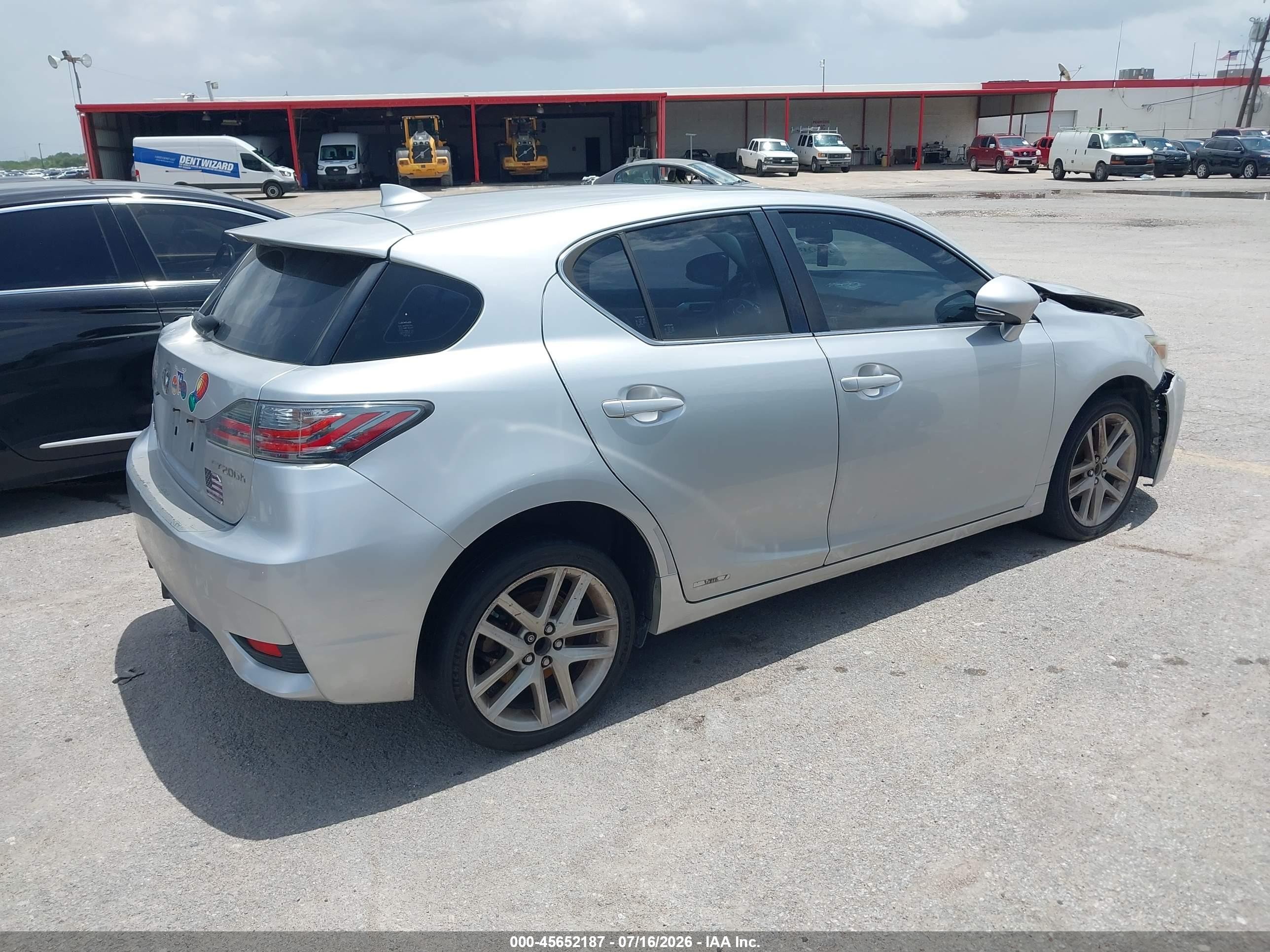 2015 Lexus Ct 200h   Silver vin: JTHKD5BHXF2245459
