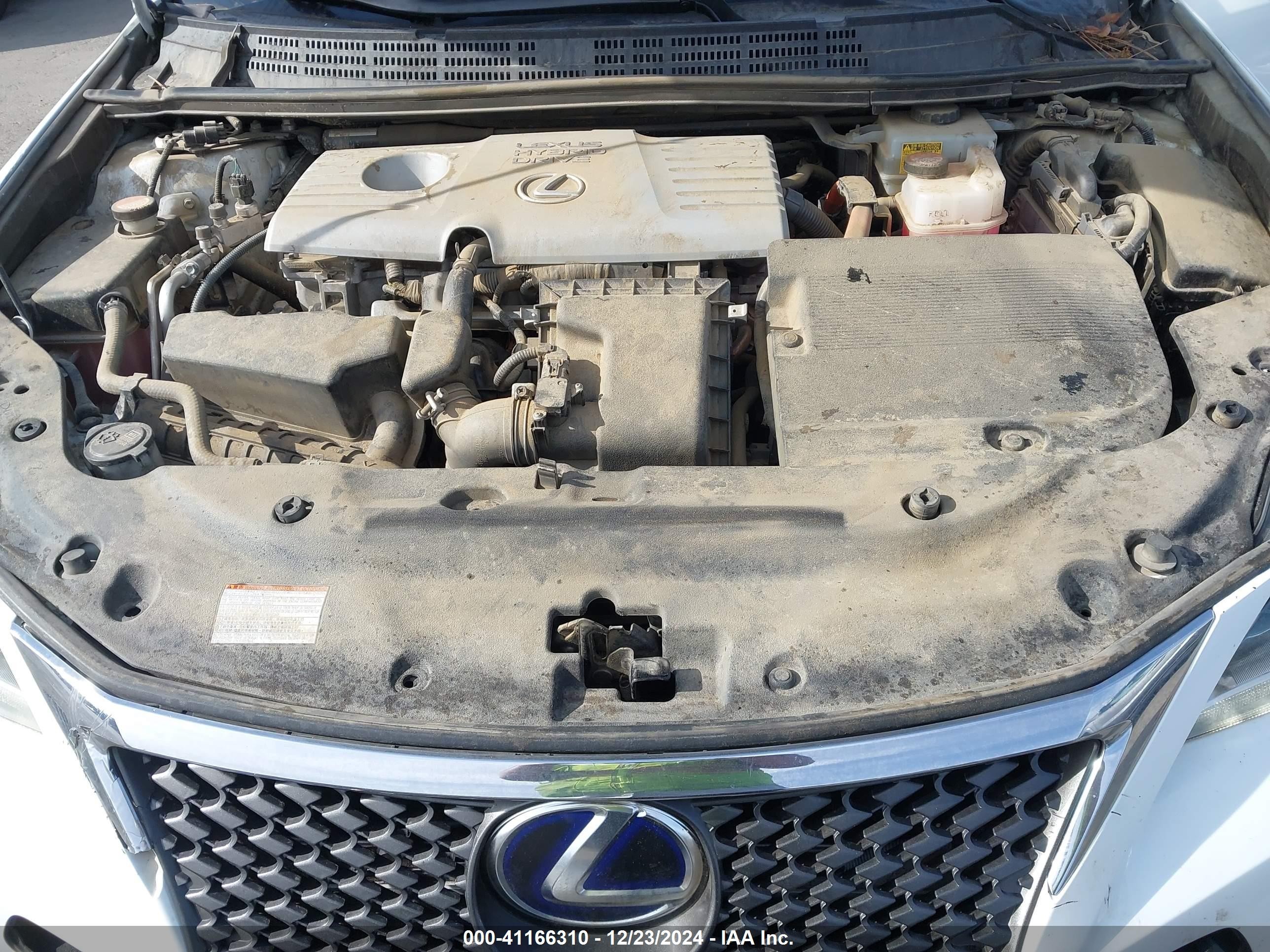 2015 Lexus Ct 200h   White vin: JTHKD5BHXF2249690