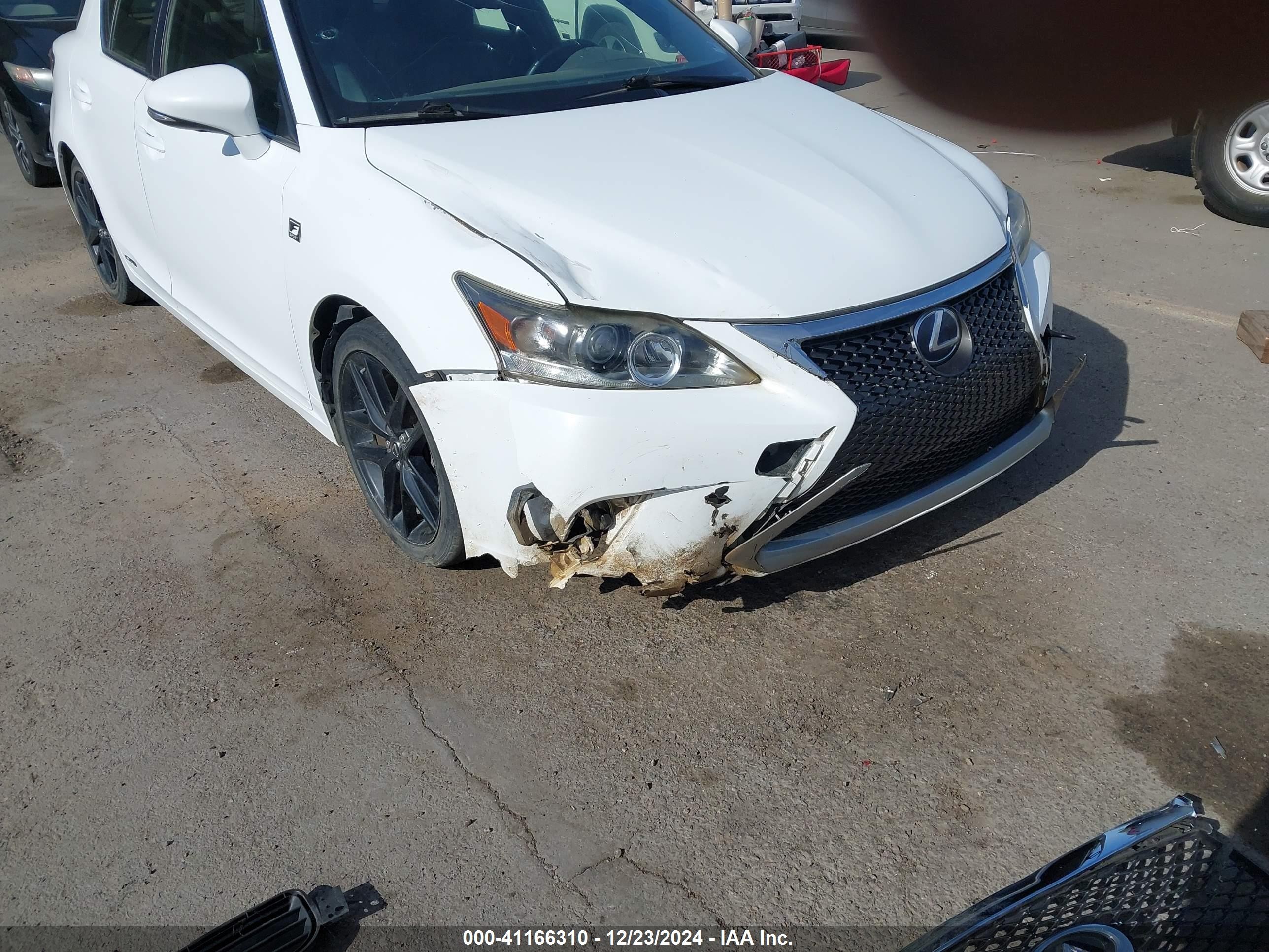 2015 Lexus Ct 200h   White vin: JTHKD5BHXF2249690