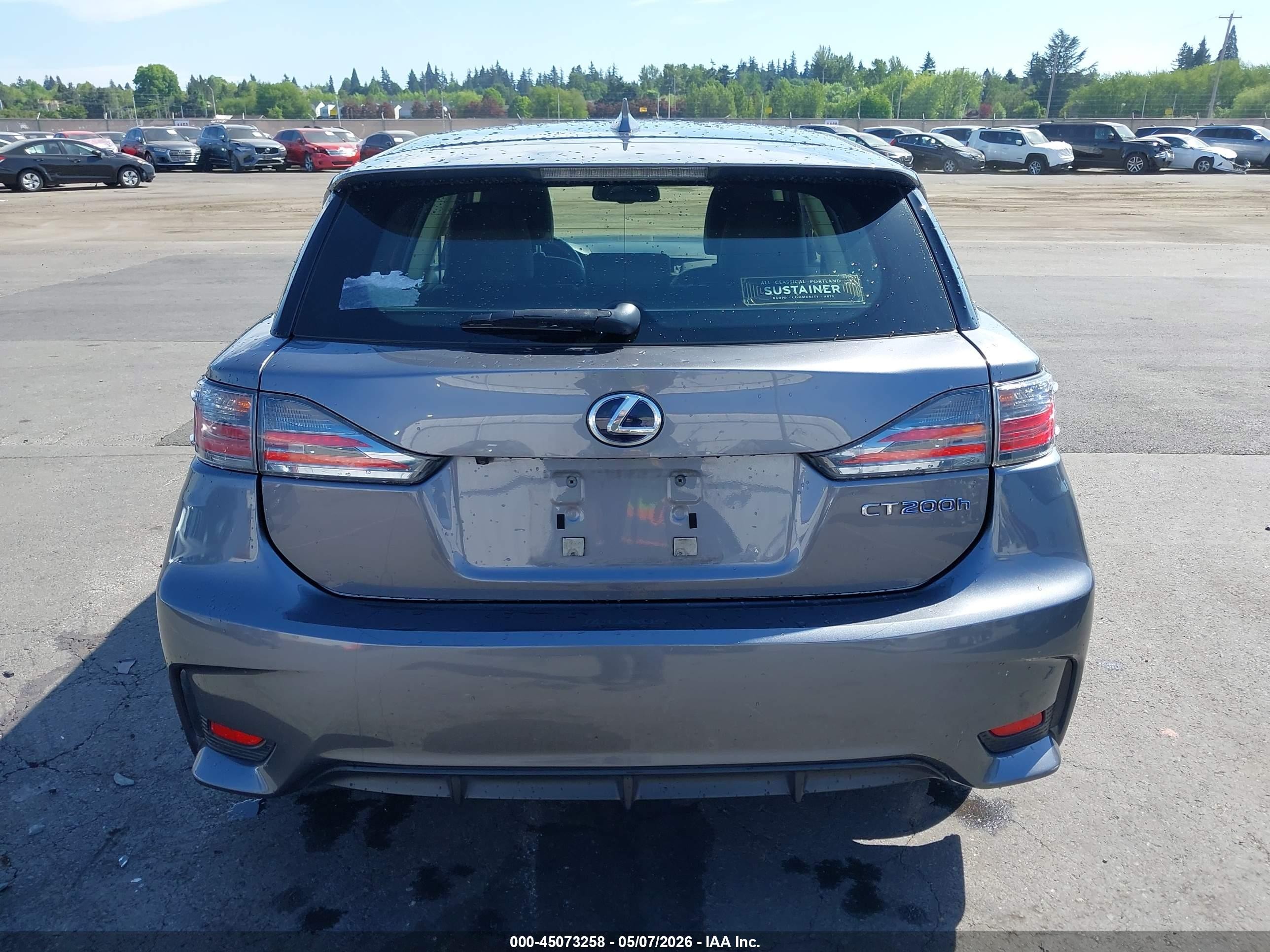 2016 Lexus Ct 200h Gray vin: JTHKD5BHXG2258939
