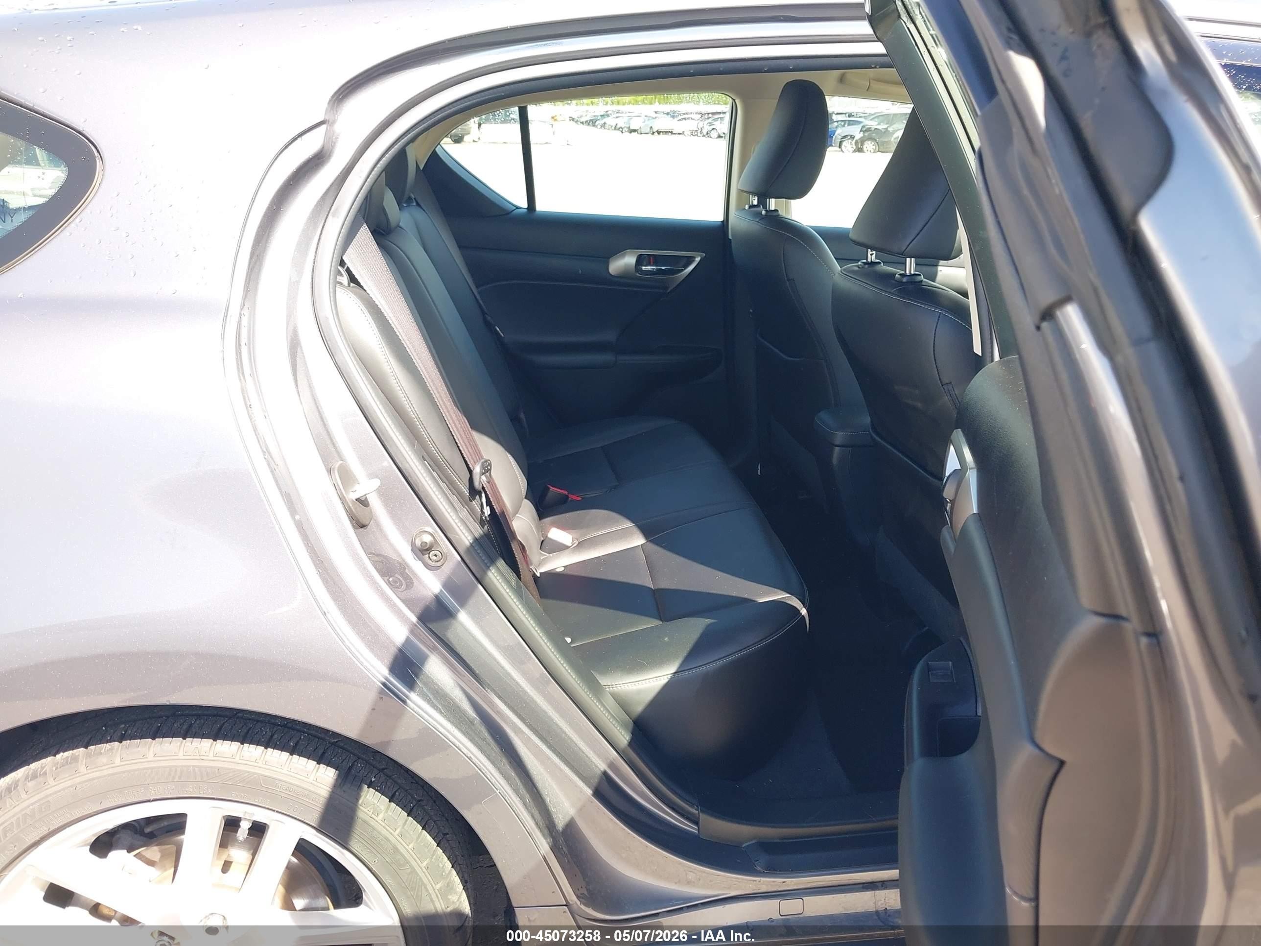 2016 Lexus Ct 200h Gray vin: JTHKD5BHXG2258939