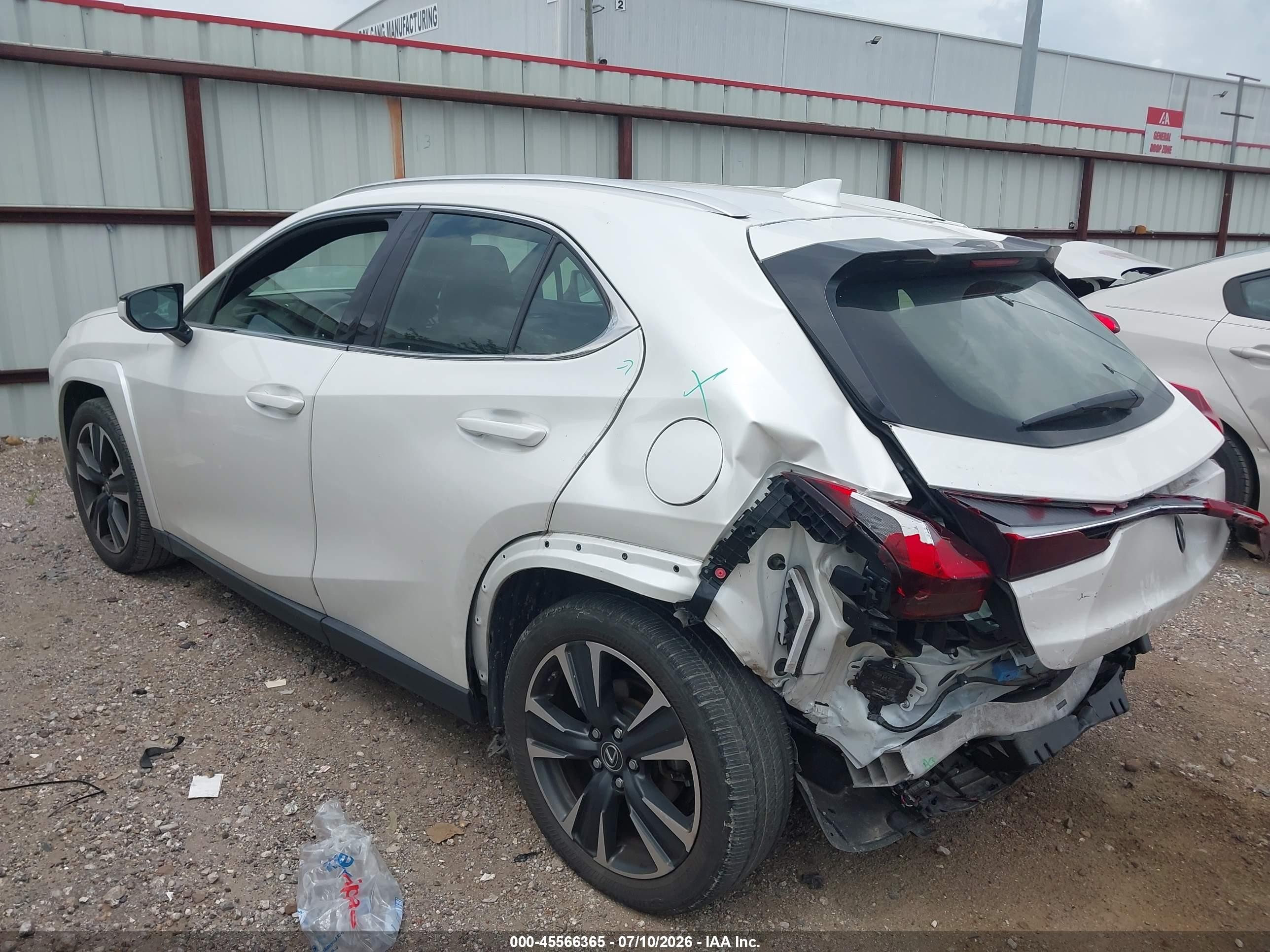 2022 Lexus Ux 200 White vin: JTHP3JBH3N2049816