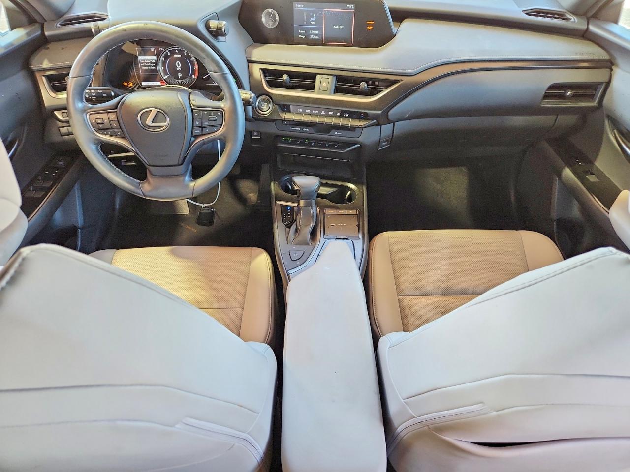 2022 Lexus Ux 200 Base Brown vin: JTHP3JBH9N2056530