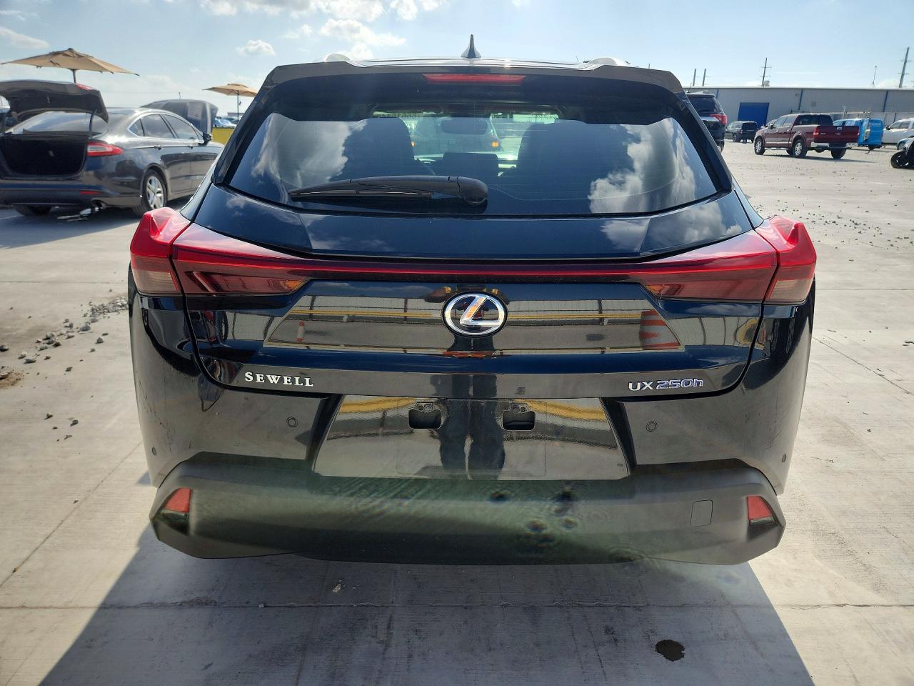 2021 Lexus Ux 250h Black vin: JTHP9JBH1M2053795