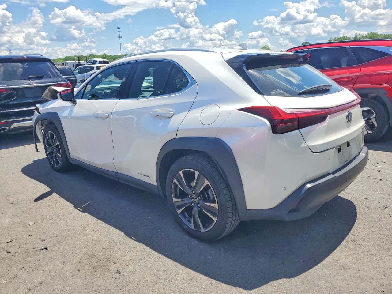2021 Lexus Ux 250h White vin: JTHP9JBH2M2037458