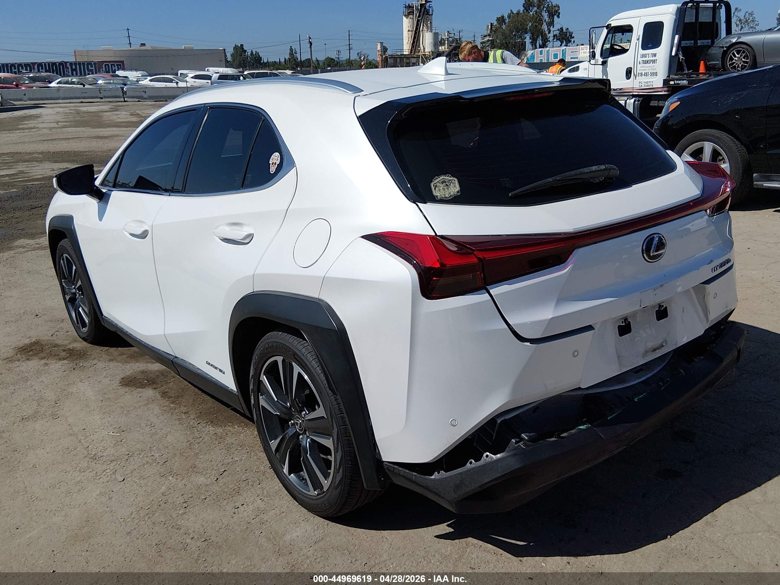 2021 Lexus Ux 250h   White vin: JTHP9JBH4M2042077