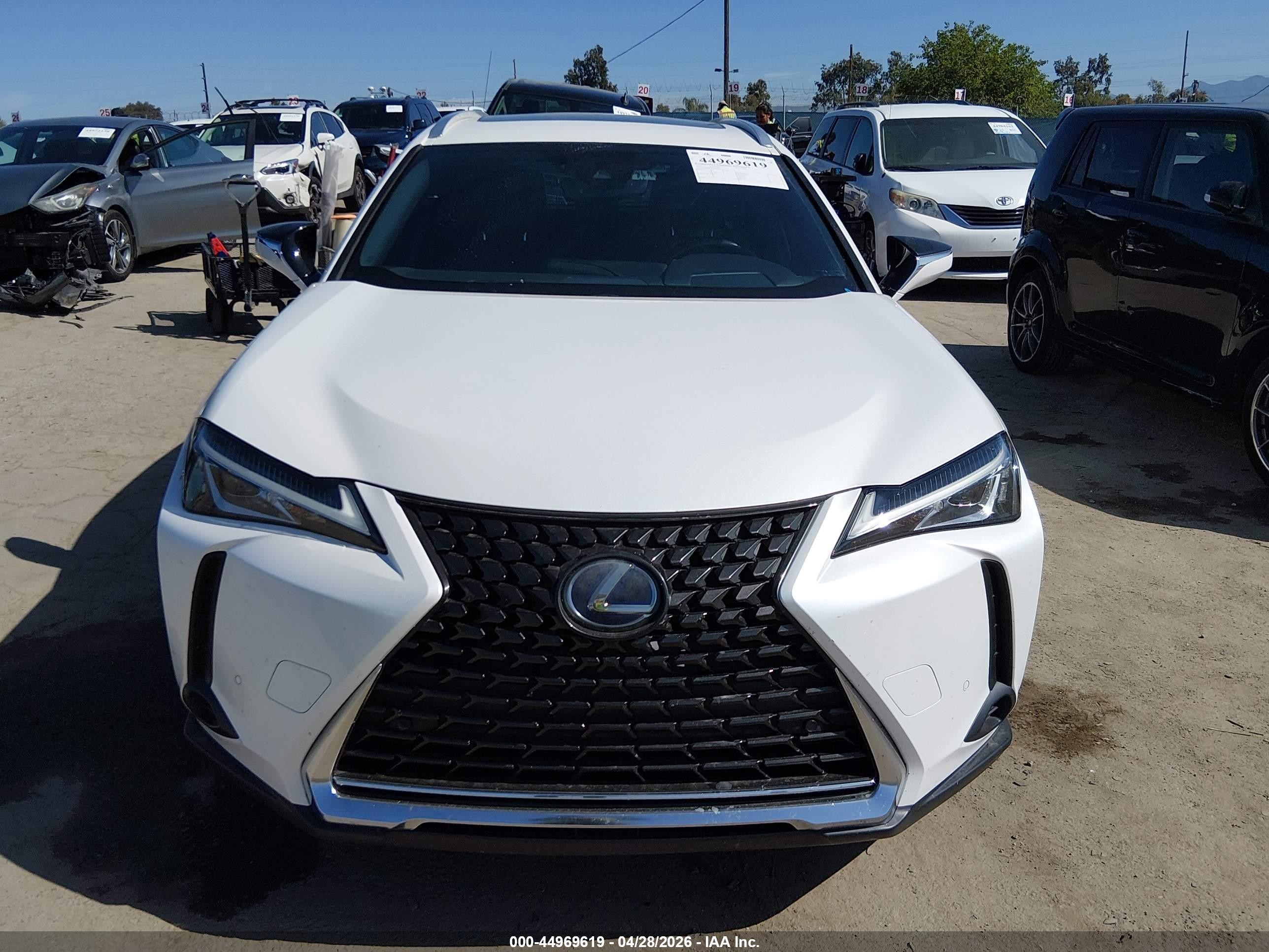 2021 Lexus Ux 250h   White vin: JTHP9JBH4M2042077