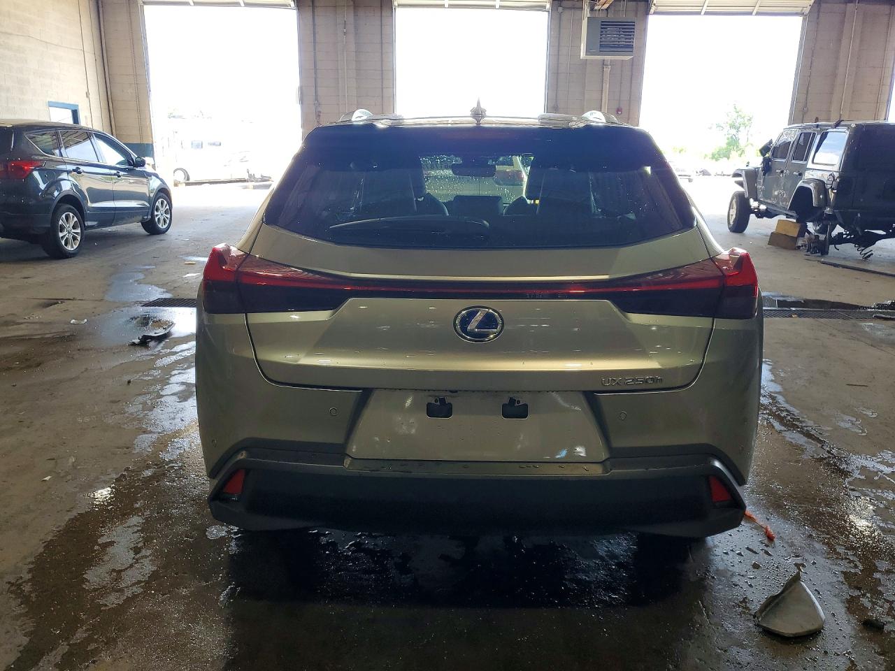2020 Lexus Ux 250h Silver vin: JTHP9JBH6L2036148