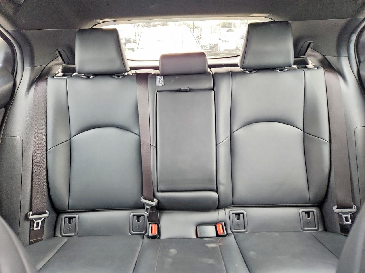 2020 Lexus Ux 250h Silver vin: JTHR9JBH9L2020549