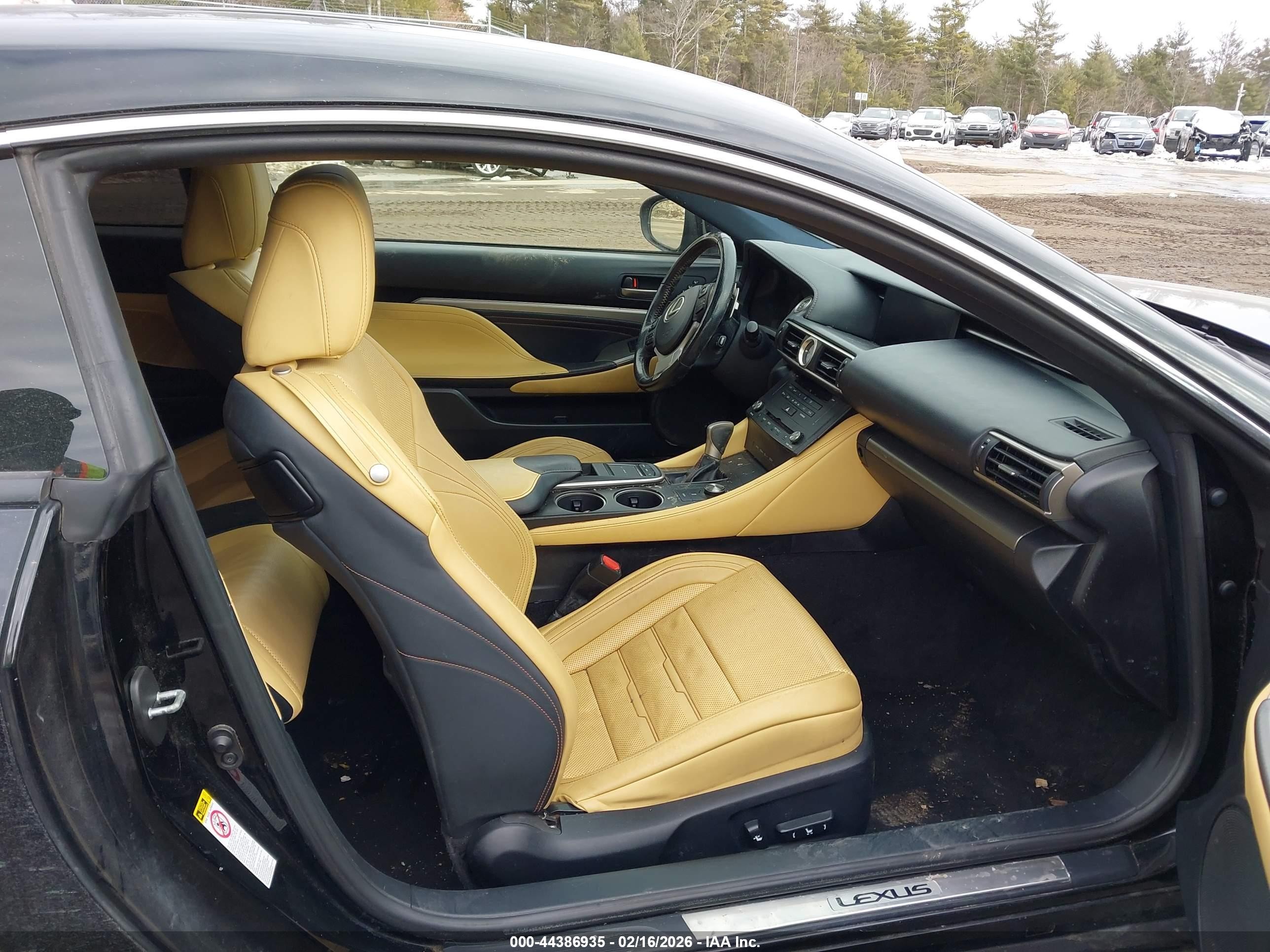 2015 Lexus Rc 350   Черный vin: JTHSE5BC4F5000835