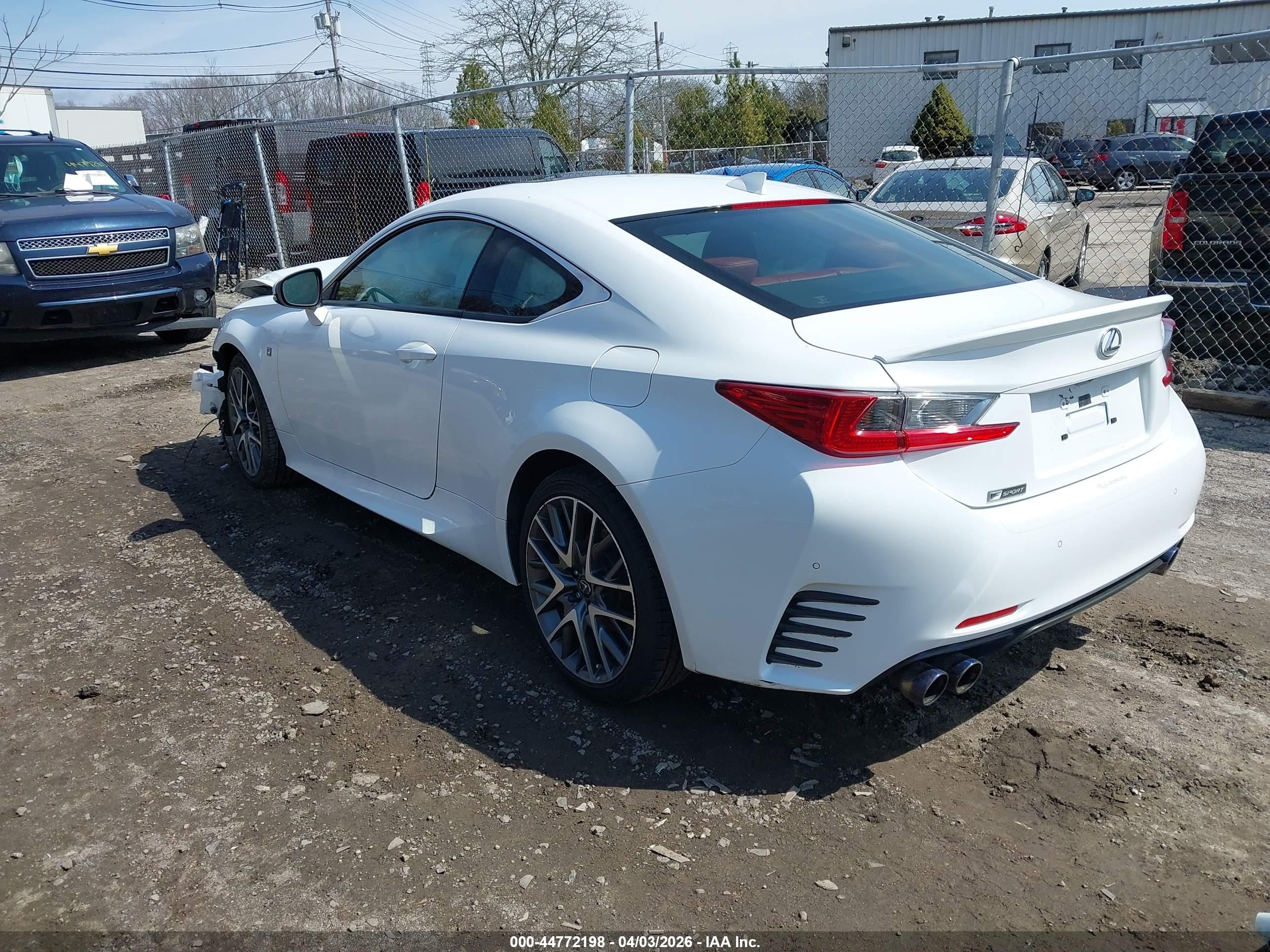 2015 Lexus Rc 350   White vin: JTHSE5BC6F5004112