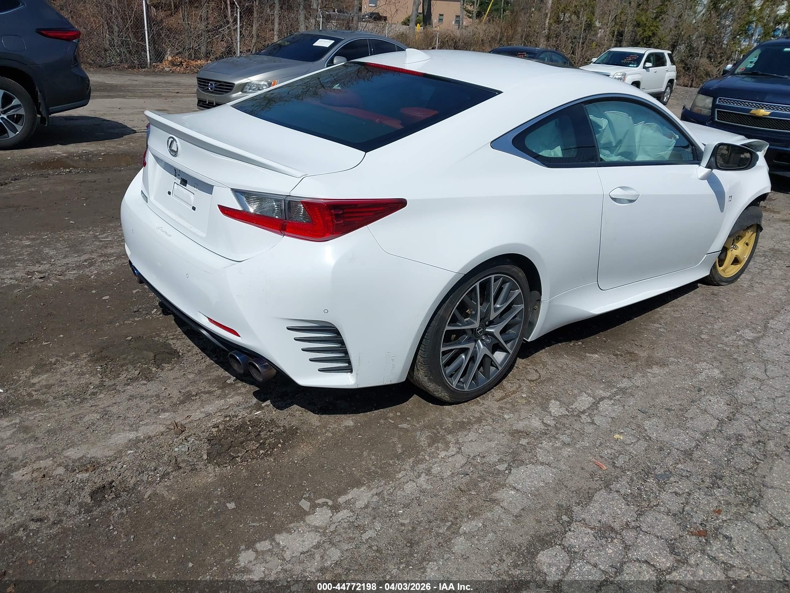 2015 Lexus Rc 350   White vin: JTHSE5BC6F5004112