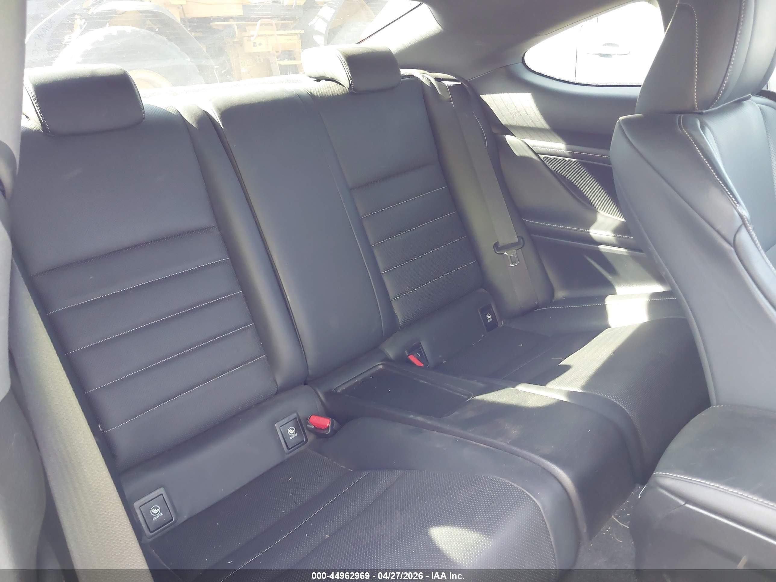 2015 Lexus Rc 350   White vin: JTHSE5BC9F5002547