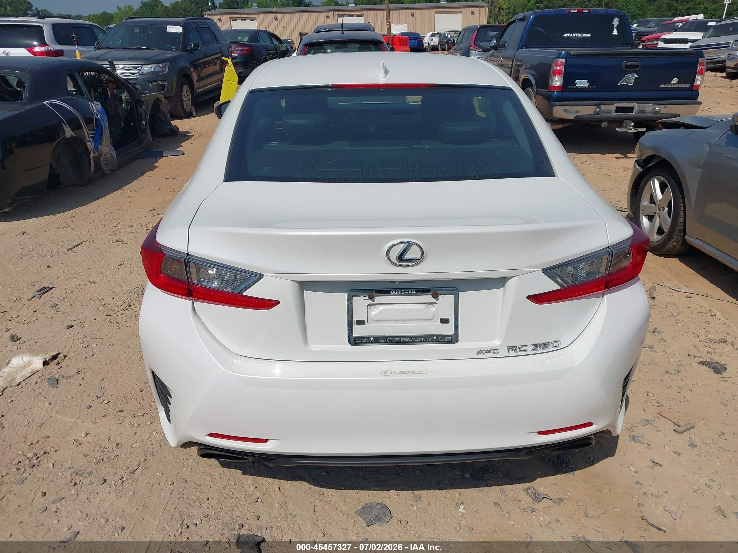 2015 Lexus Rc 350   White vin: JTHSE5BCXF5002640