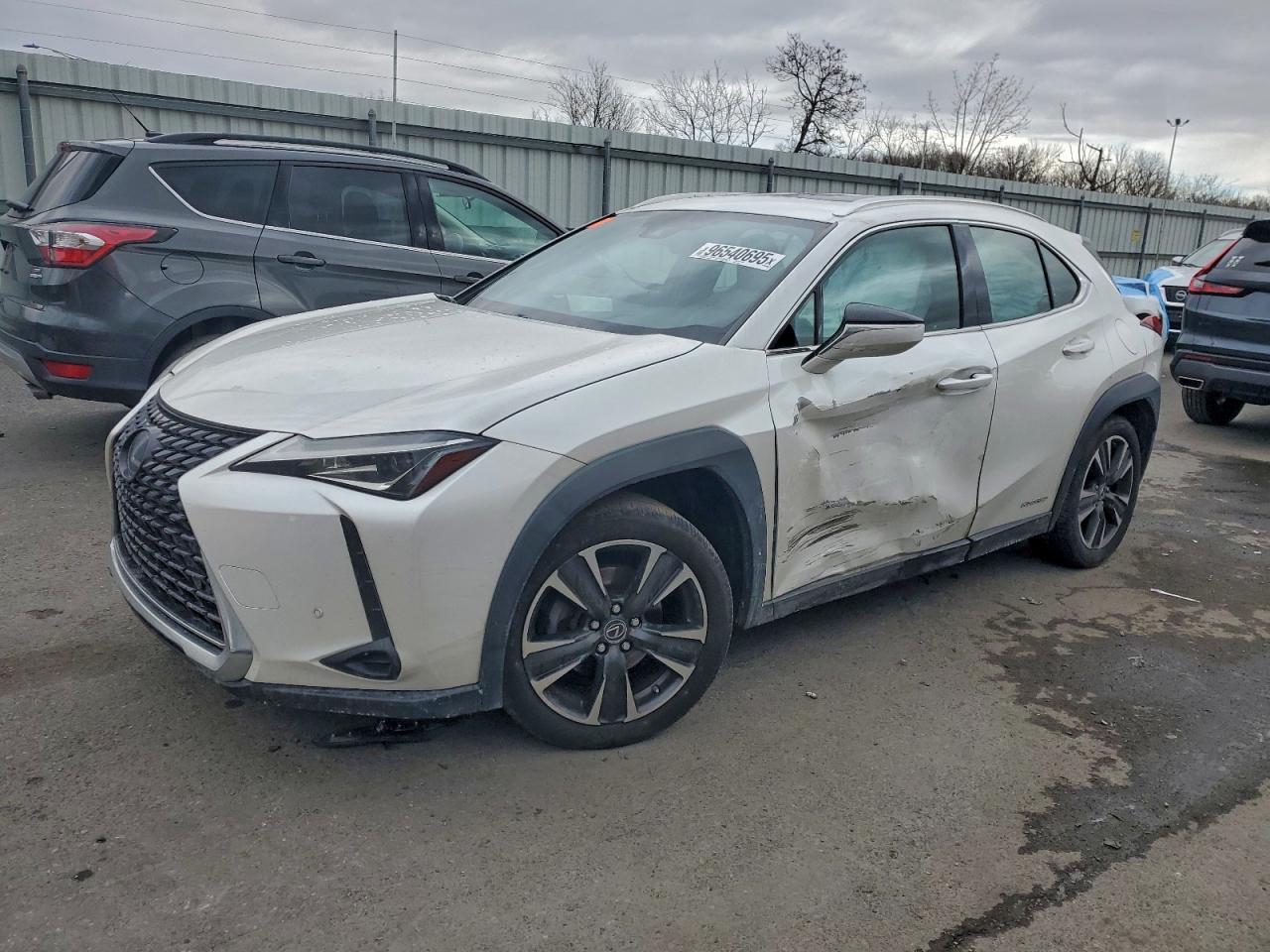 2019 Lexus Ux 250h White vin: JTHU9JBH8K2017912