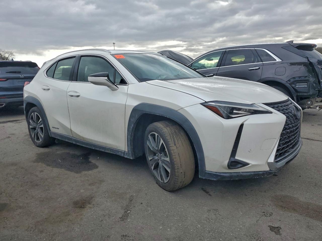 2019 Lexus Ux 250h White vin: JTHU9JBH8K2017912