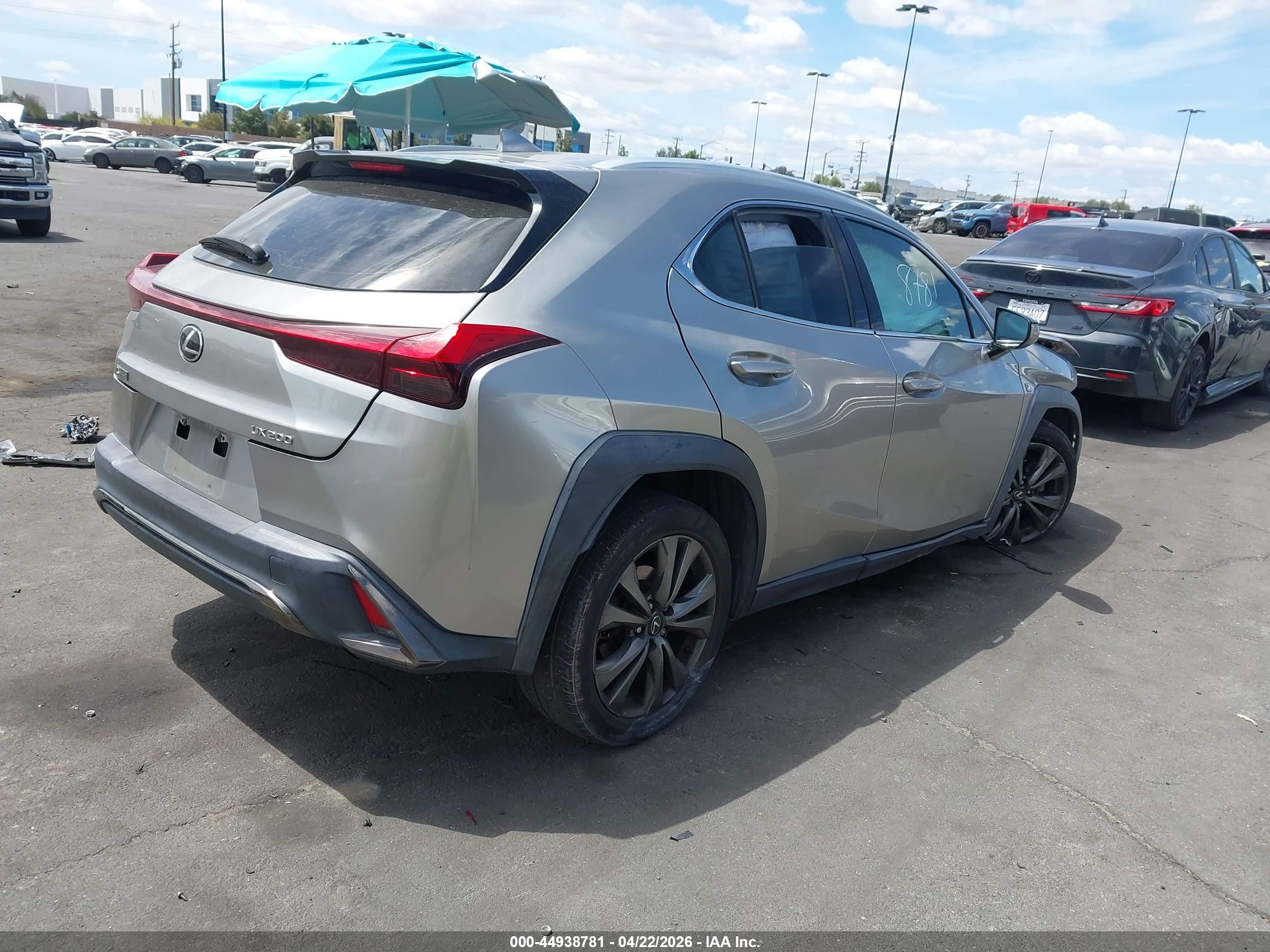 2019 Lexus Ux 200 F Sport Silver vin: JTHY3JBH2K2014605