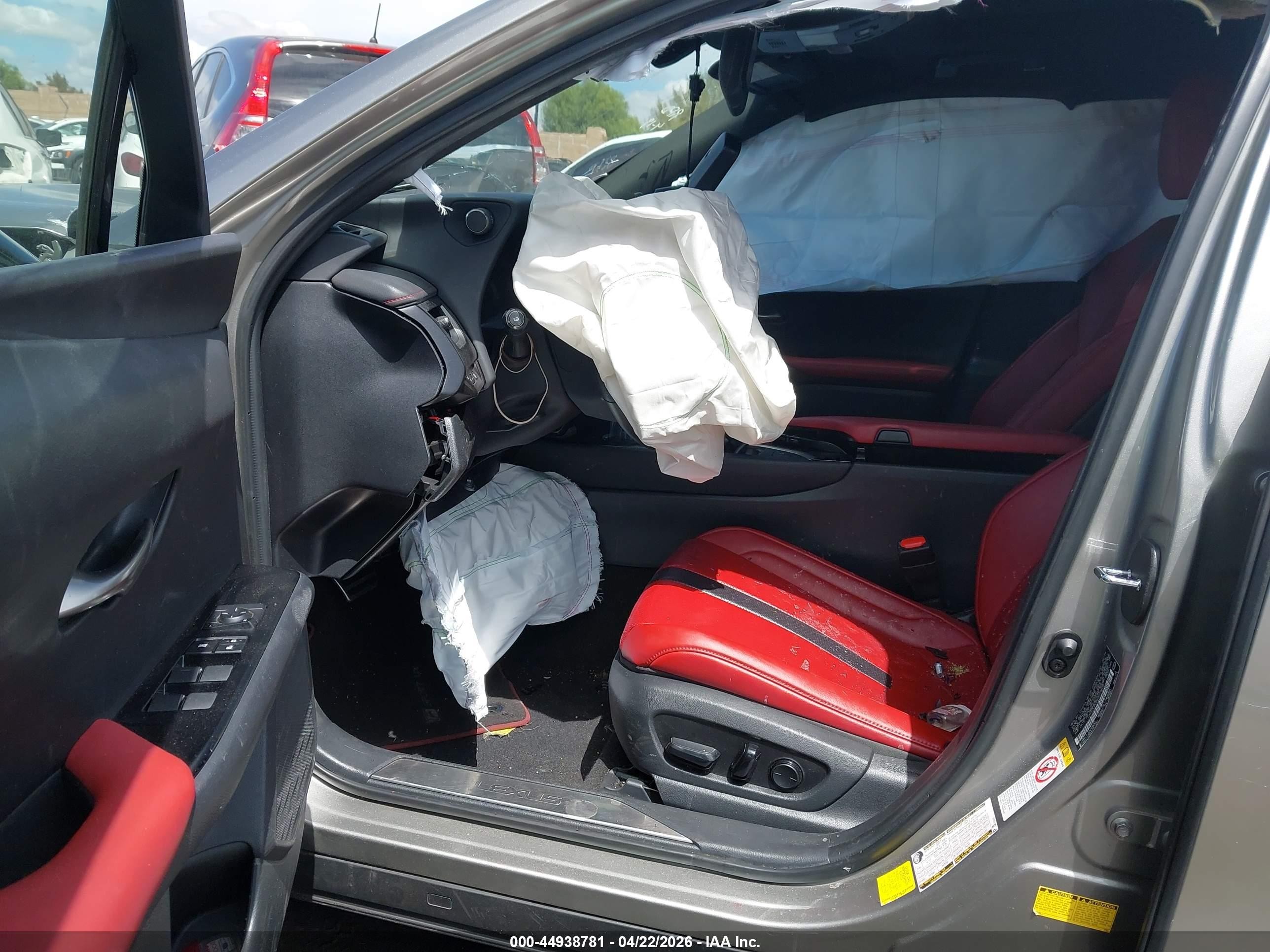 2019 Lexus Ux 200 F Sport Silver vin: JTHY3JBH2K2014605