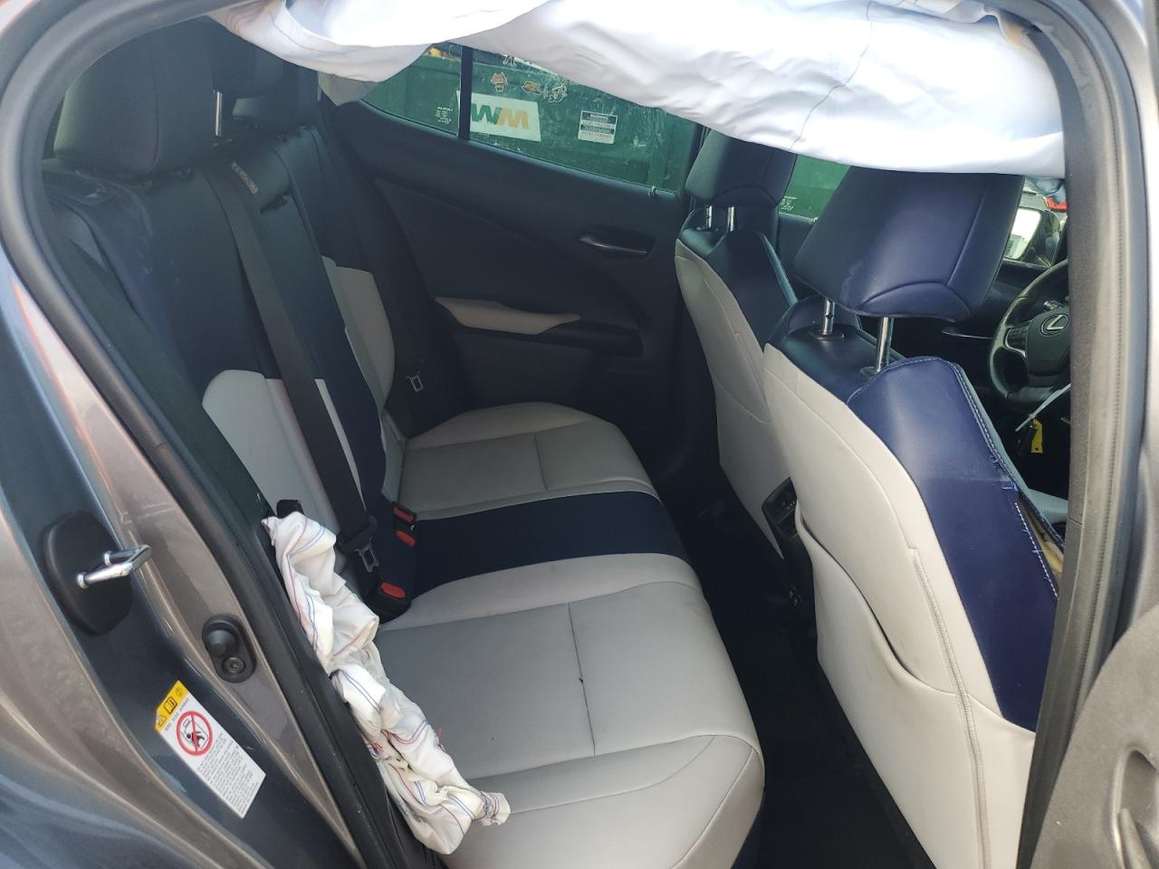 2019 Lexus Ux 200 Gray vin: JTHY3JBH3K2013432