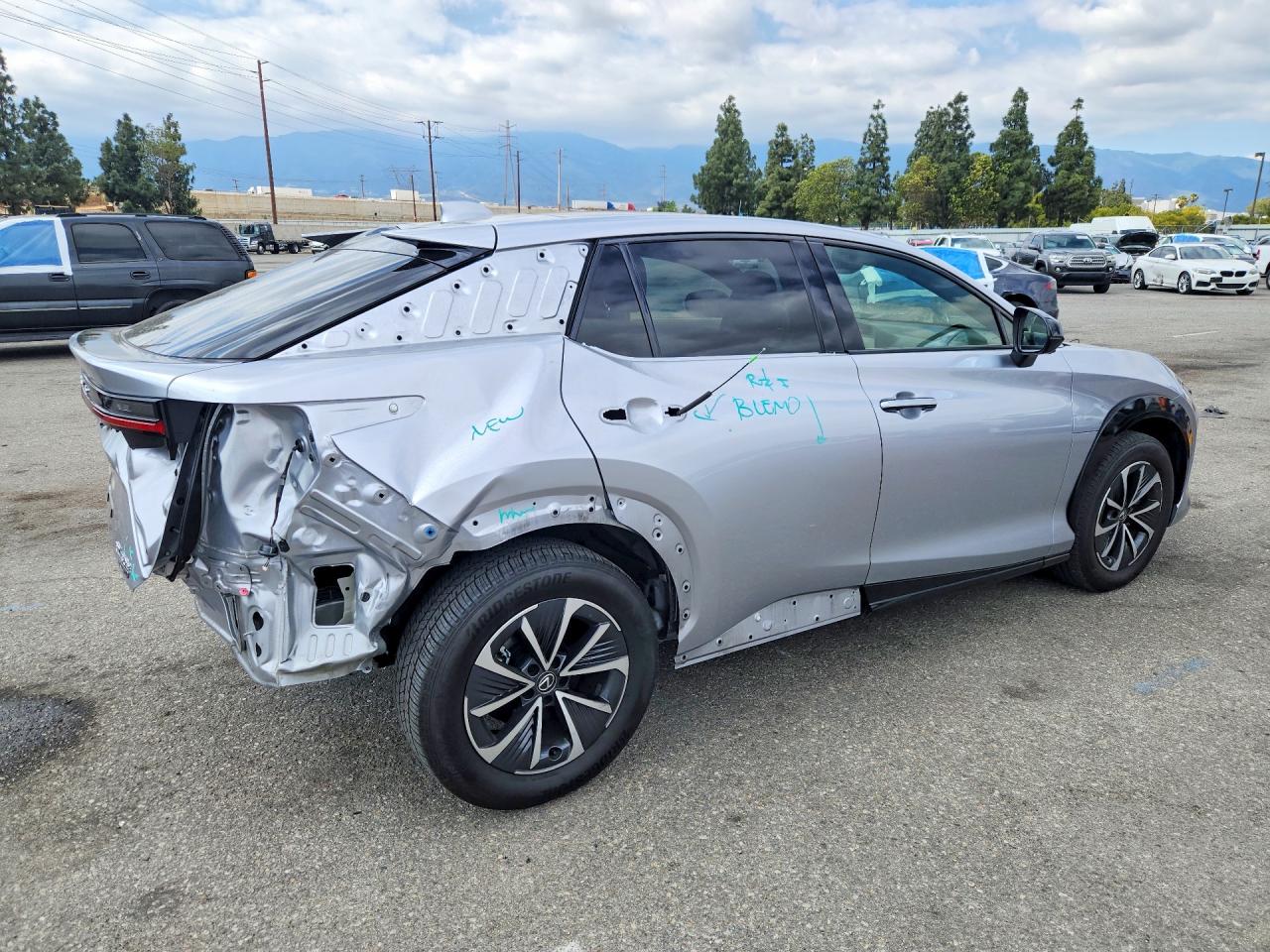 2023 Lexus Rz 450e Silver vin: JTJAAAAB0PA020645