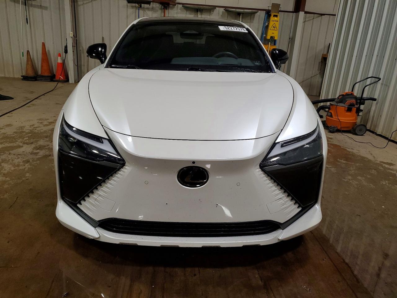 2024 Lexus Rz 450e White vin: JTJAAAAB0RA025900