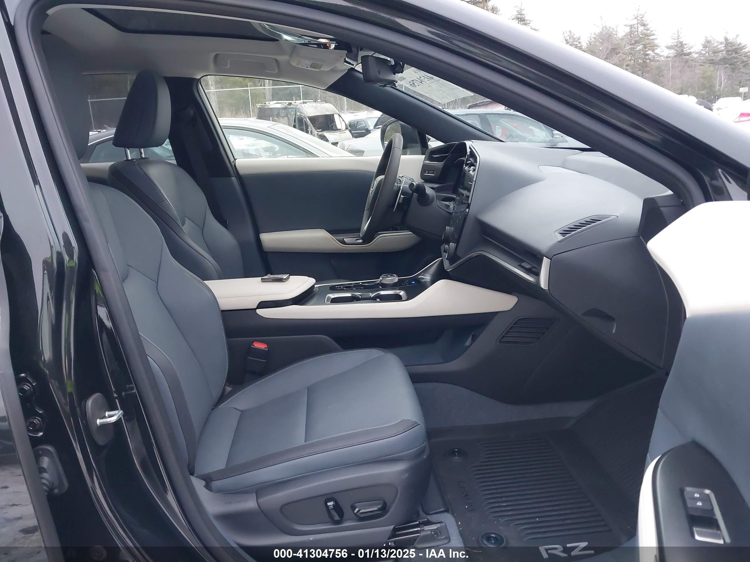 2024 Lexus Rz 450e Premium Black vin: JTJAAAABXRA025144