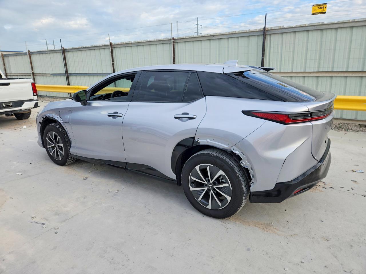 2025 Lexus Rz 300e Premium Серебряный vin: JTJABABB2SA012292