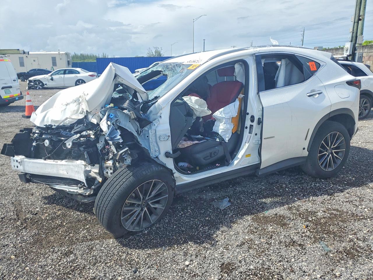 2025 Lexus Nx 250 White vin: JTJADCAZ2S5024066