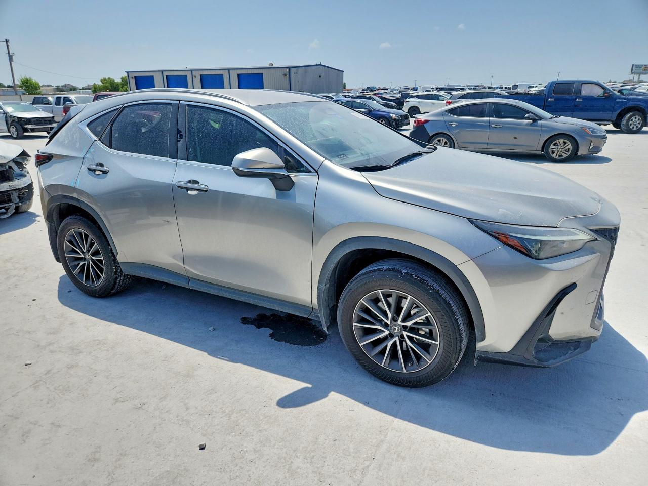 2023 Lexus Nx 250 Silver vin: JTJADCAZXP5010200