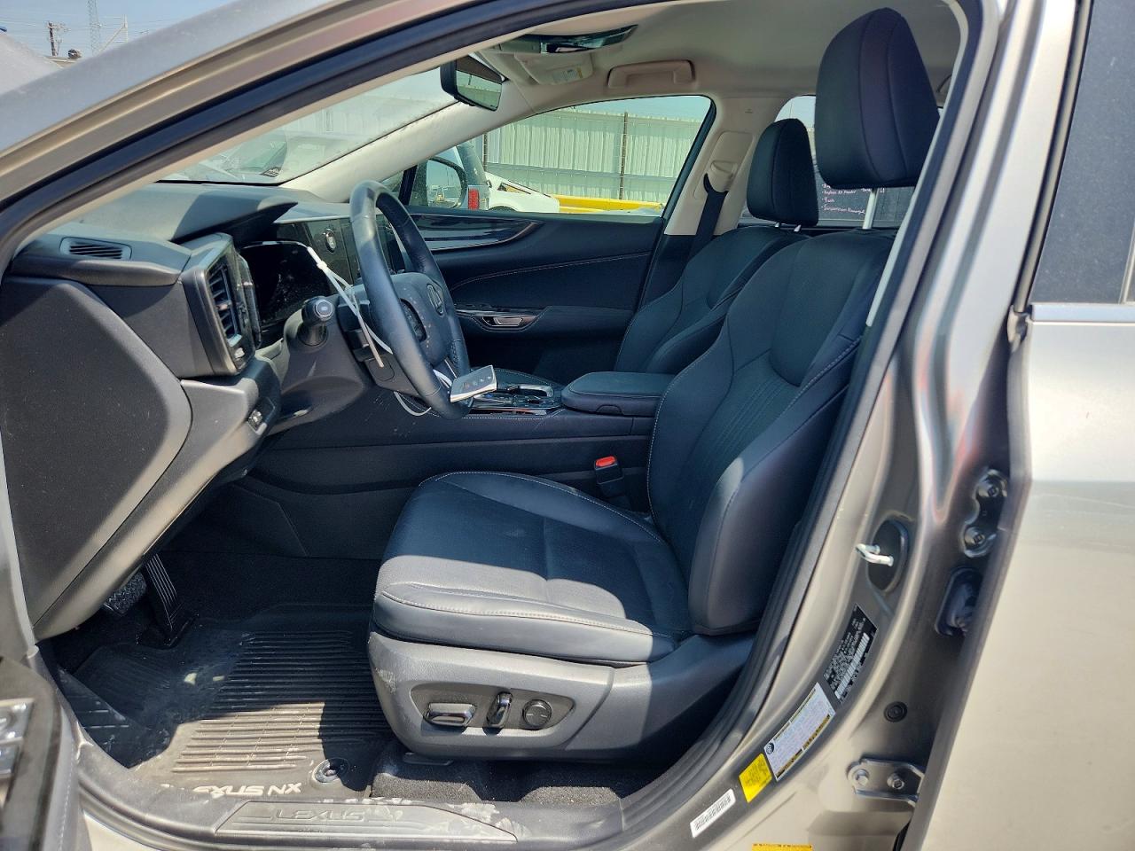 2023 Lexus Nx 250 Silver vin: JTJADCAZXP5010200