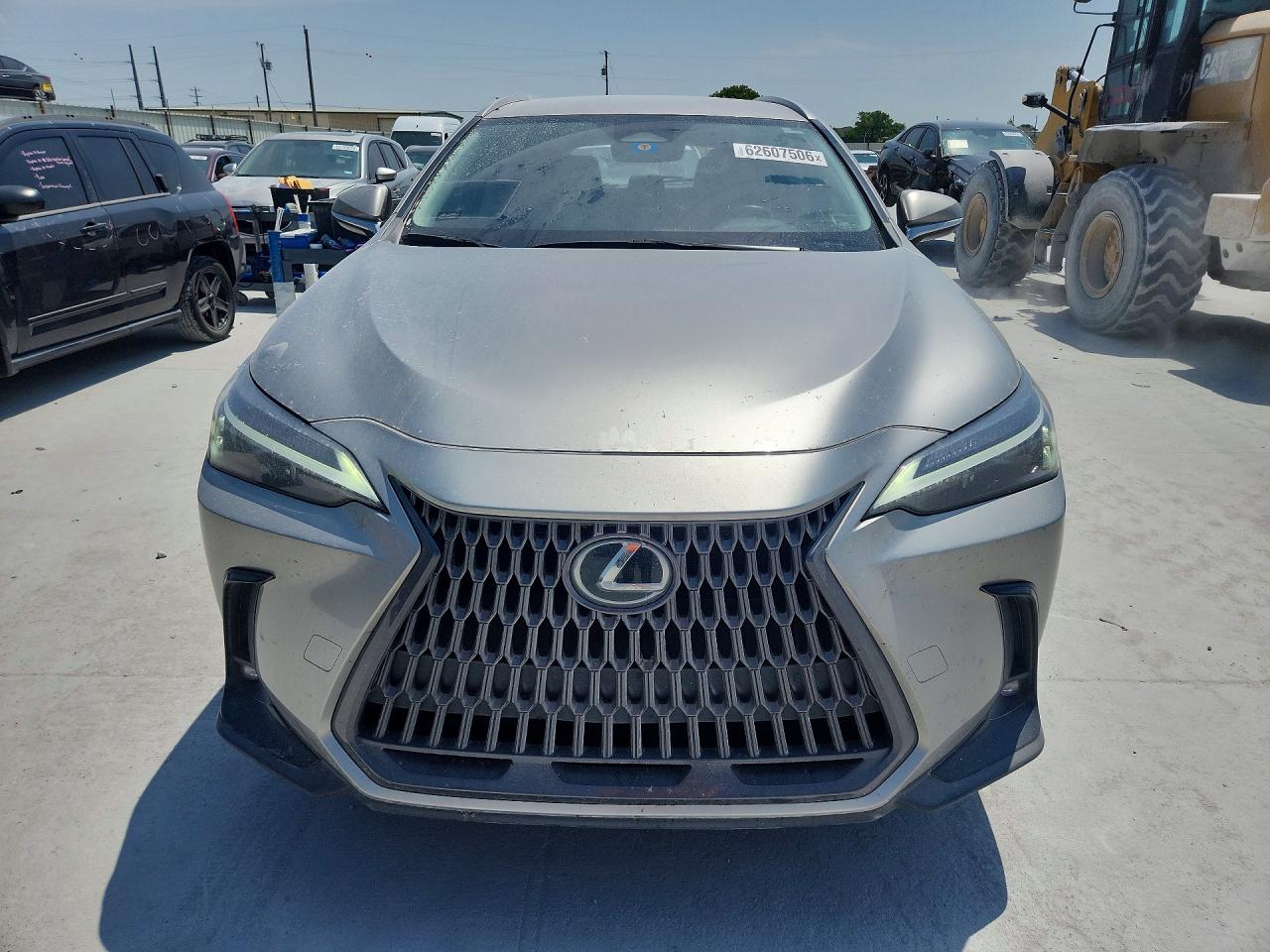 2023 Lexus Nx 250 Silver vin: JTJADCAZXP5010200