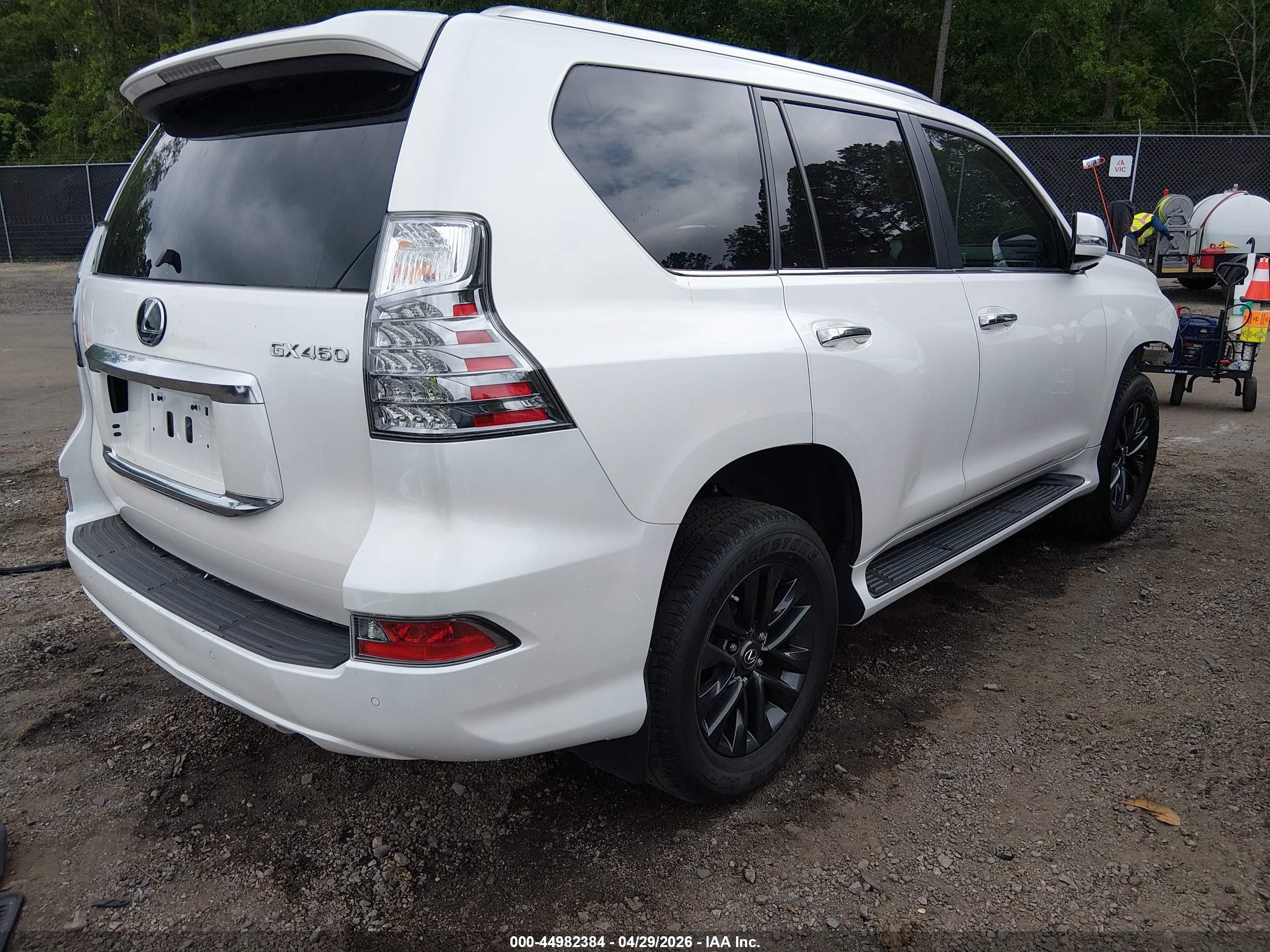 2023 Lexus Gx 460 Premium White vin: JTJAM7BX4P5370423