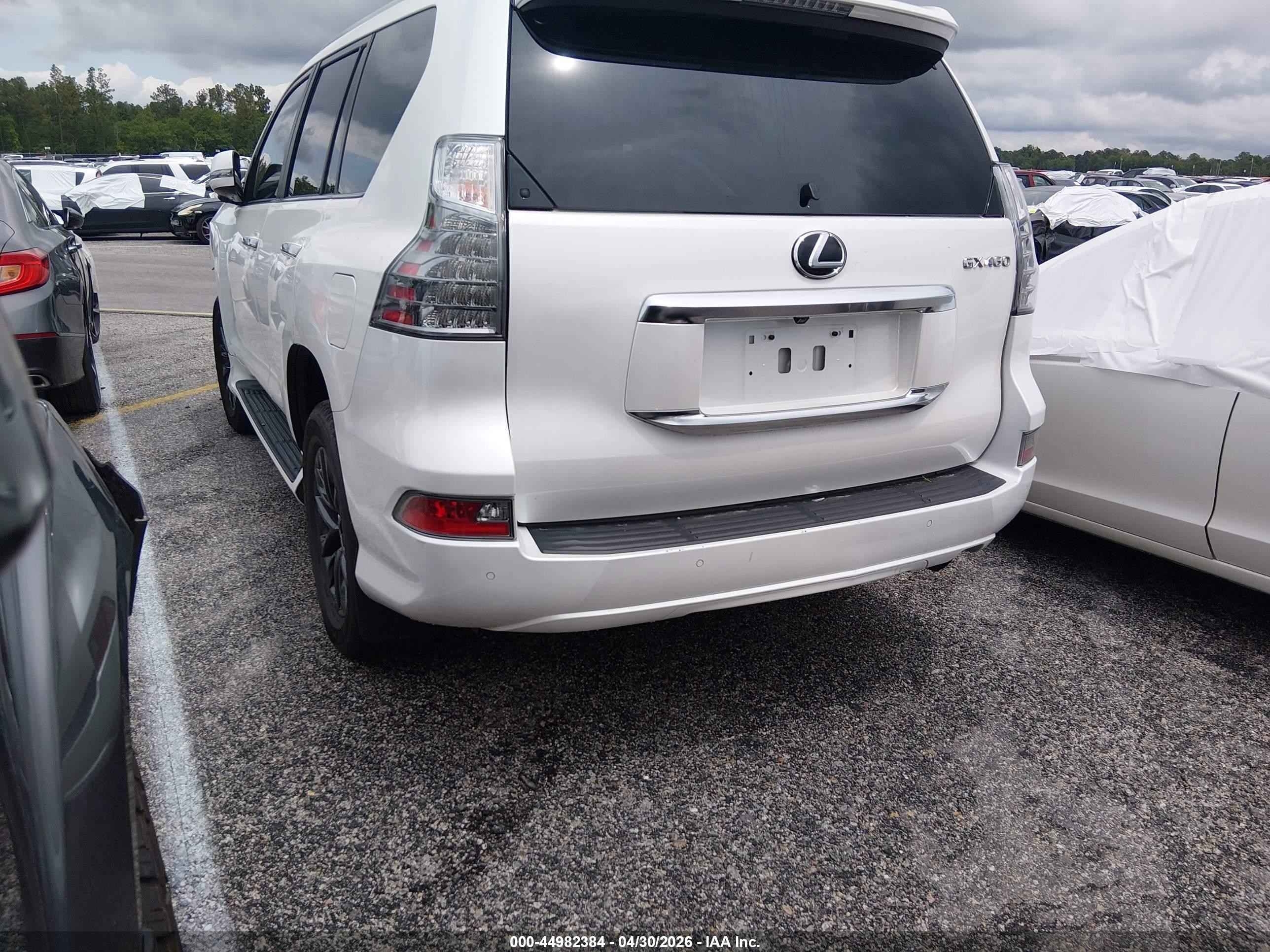 2023 Lexus Gx 460 Premium White vin: JTJAM7BX4P5370423