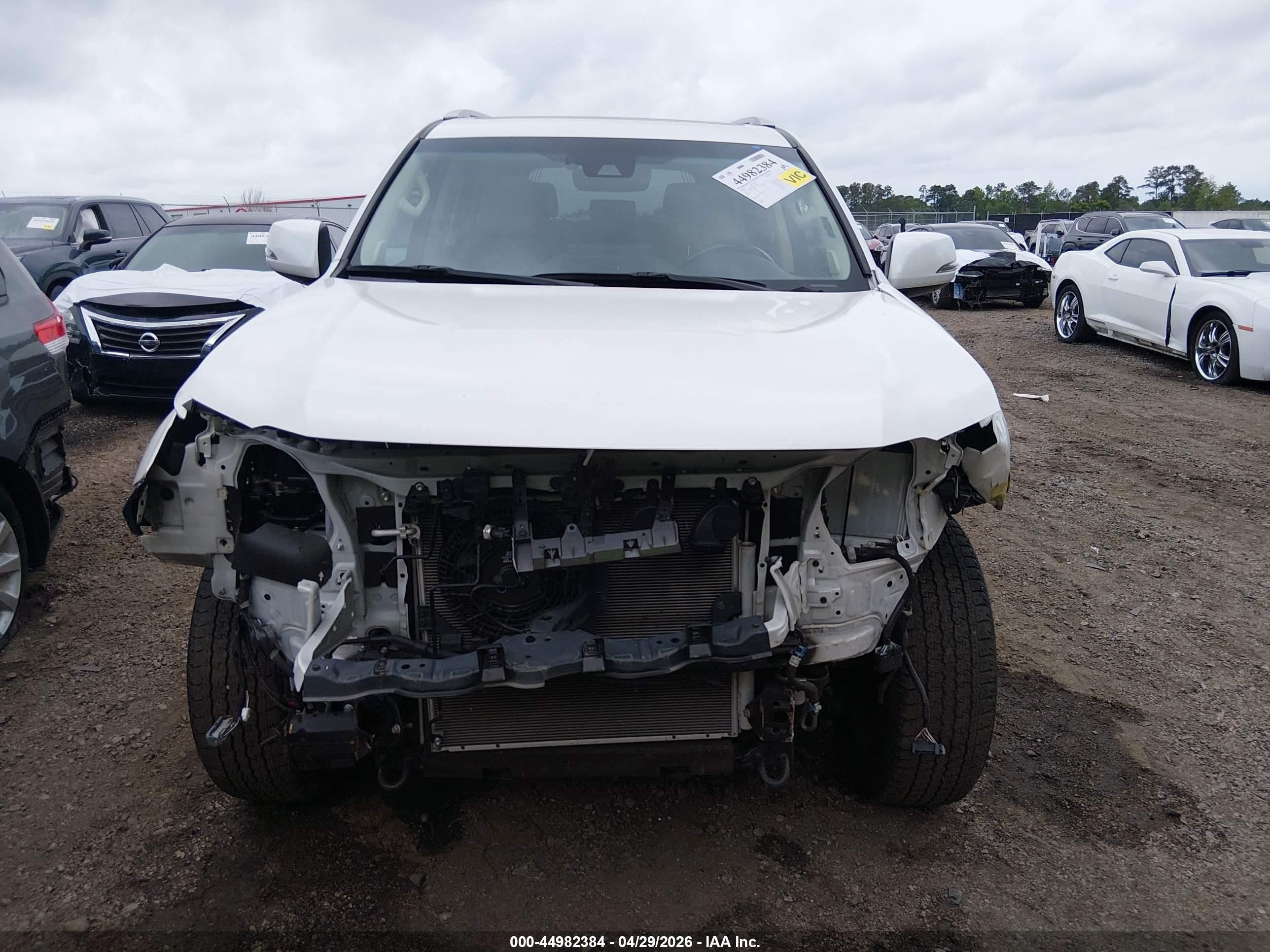 2023 Lexus Gx 460 Premium White vin: JTJAM7BX4P5370423