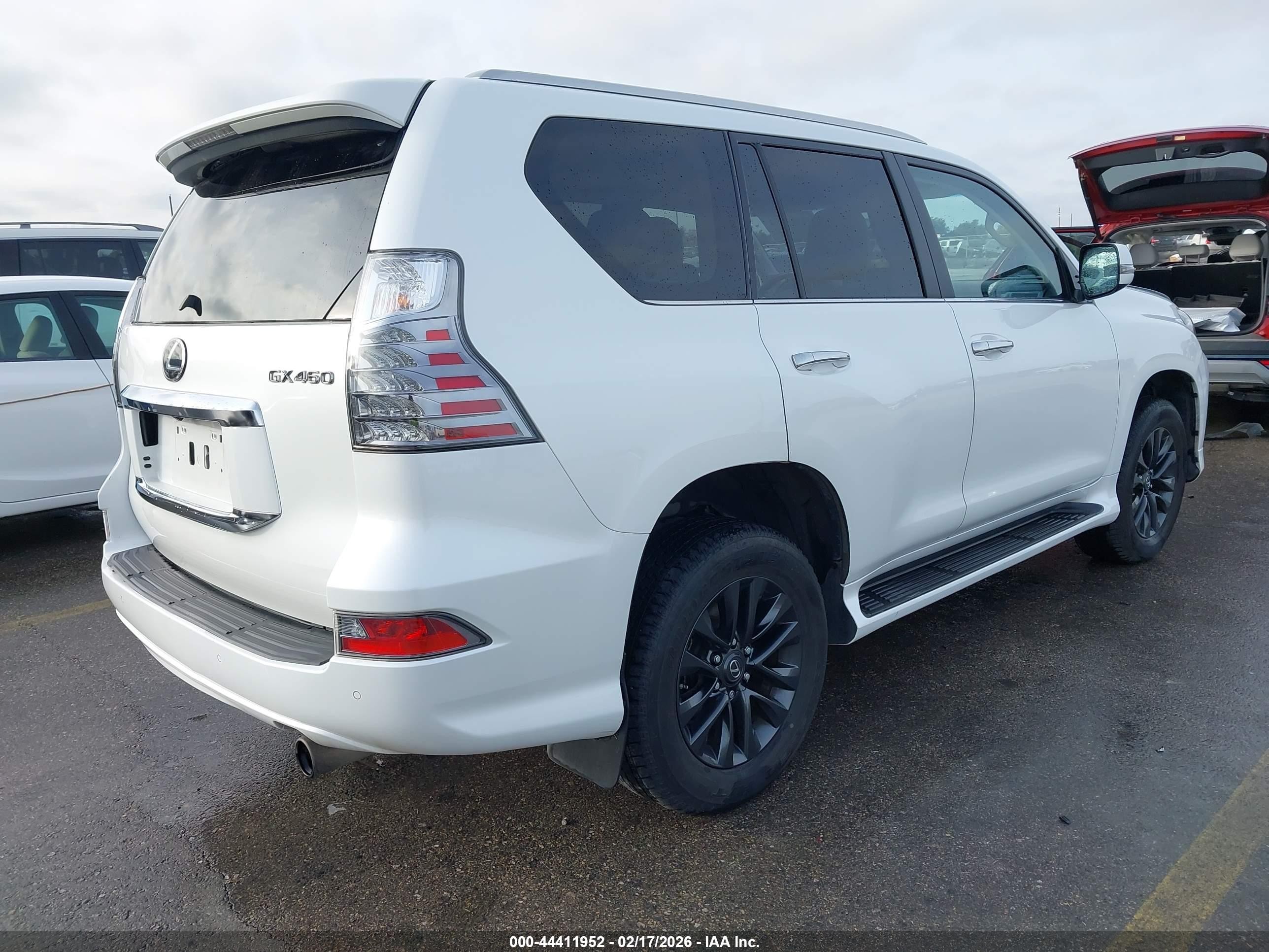2022 Lexus Gx 460 Premium White vin: JTJAM7BX6N5330549