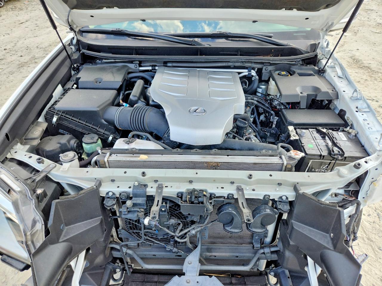 2020 Lexus Gx 460 Premium White vin: JTJAM7BX7L5263831