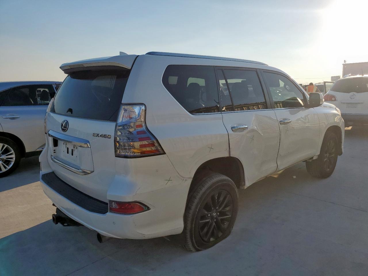 2020 Lexus Gx 460 Premium White vin: JTJAM7BXXL5250393