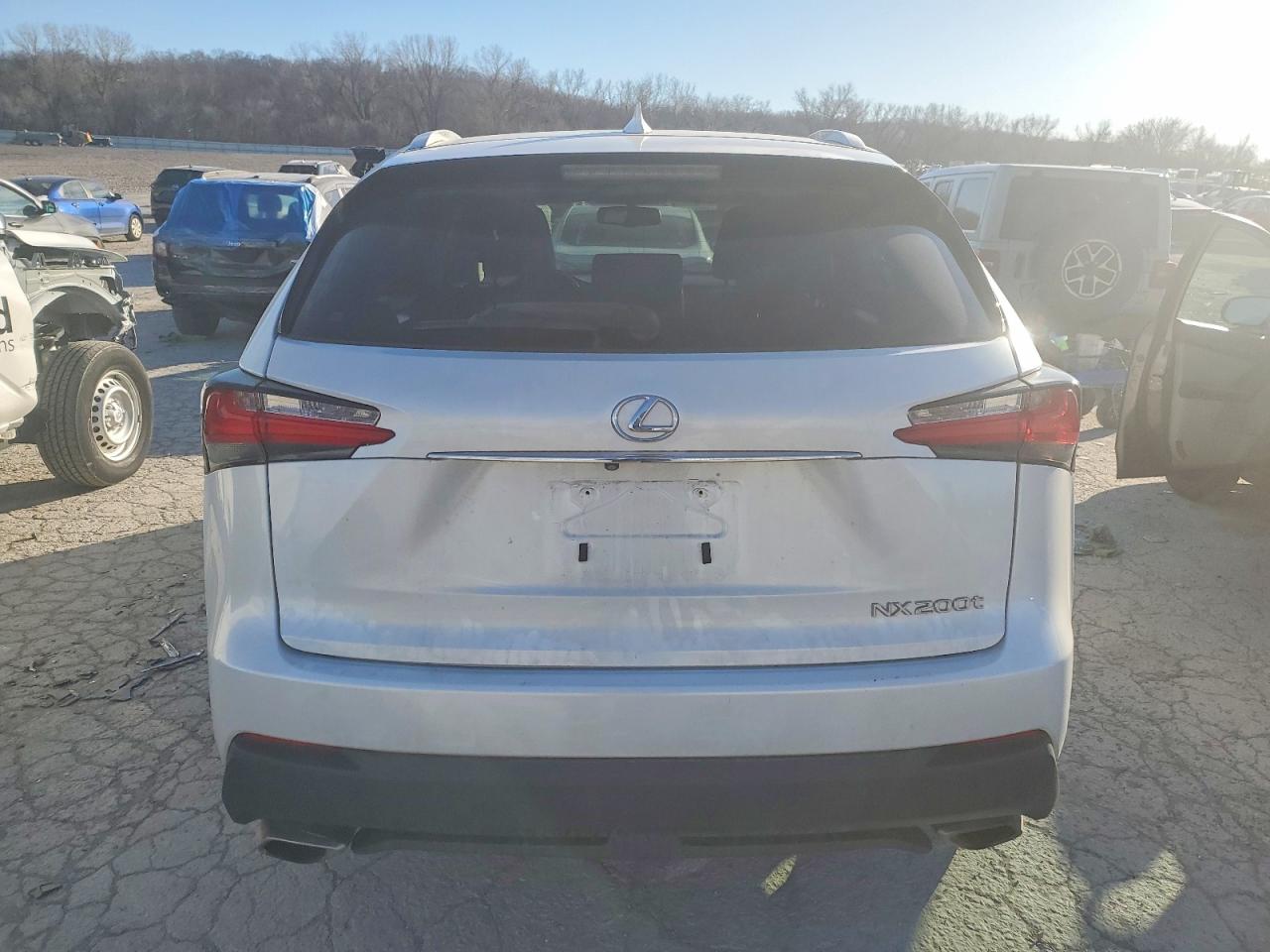 2015 Lexus Nx 200t Белый vin: JTJBARBZ0F2001570